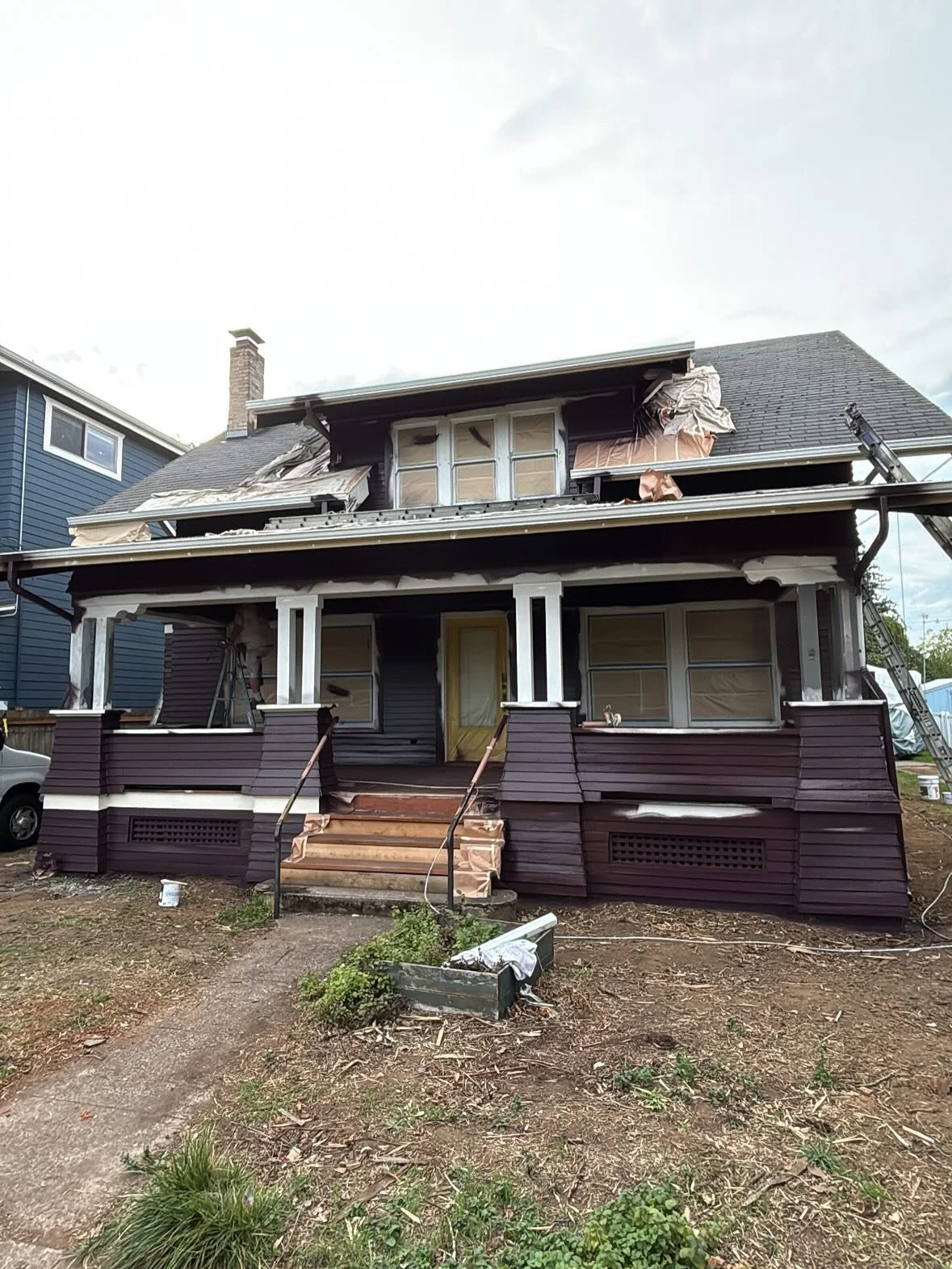 Almost after, before, and before-before. 

Really digging this Portland Plum Bungalow. Glad we took the risk with this color. I&rsquo;m REALLY happy with the choice, now all we need is a door color. 

Tomorrow we start painting on the inside. 

#dear