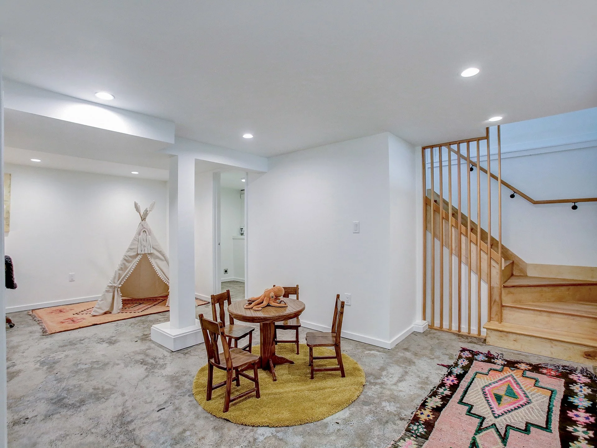 7930 N Emerald Ave - Portland - 26.jpg