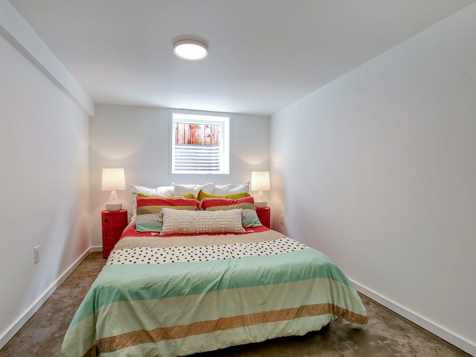 7930 N Emerald Ave - Portland - 28.jpg