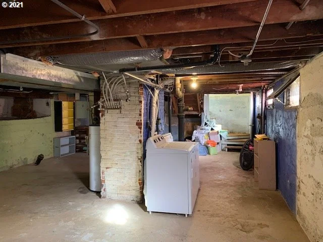 emerald basement before.jpg