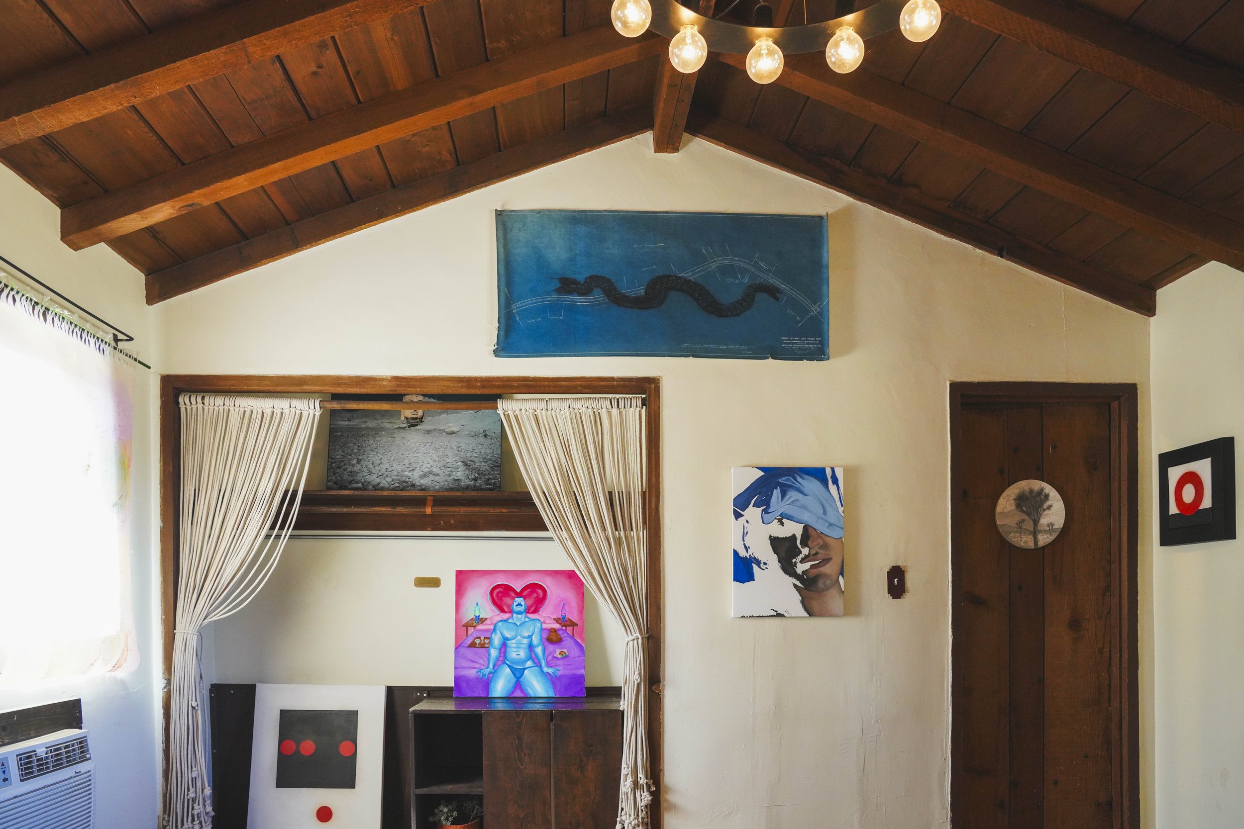 Yiwei Gallery Booth.jpg
