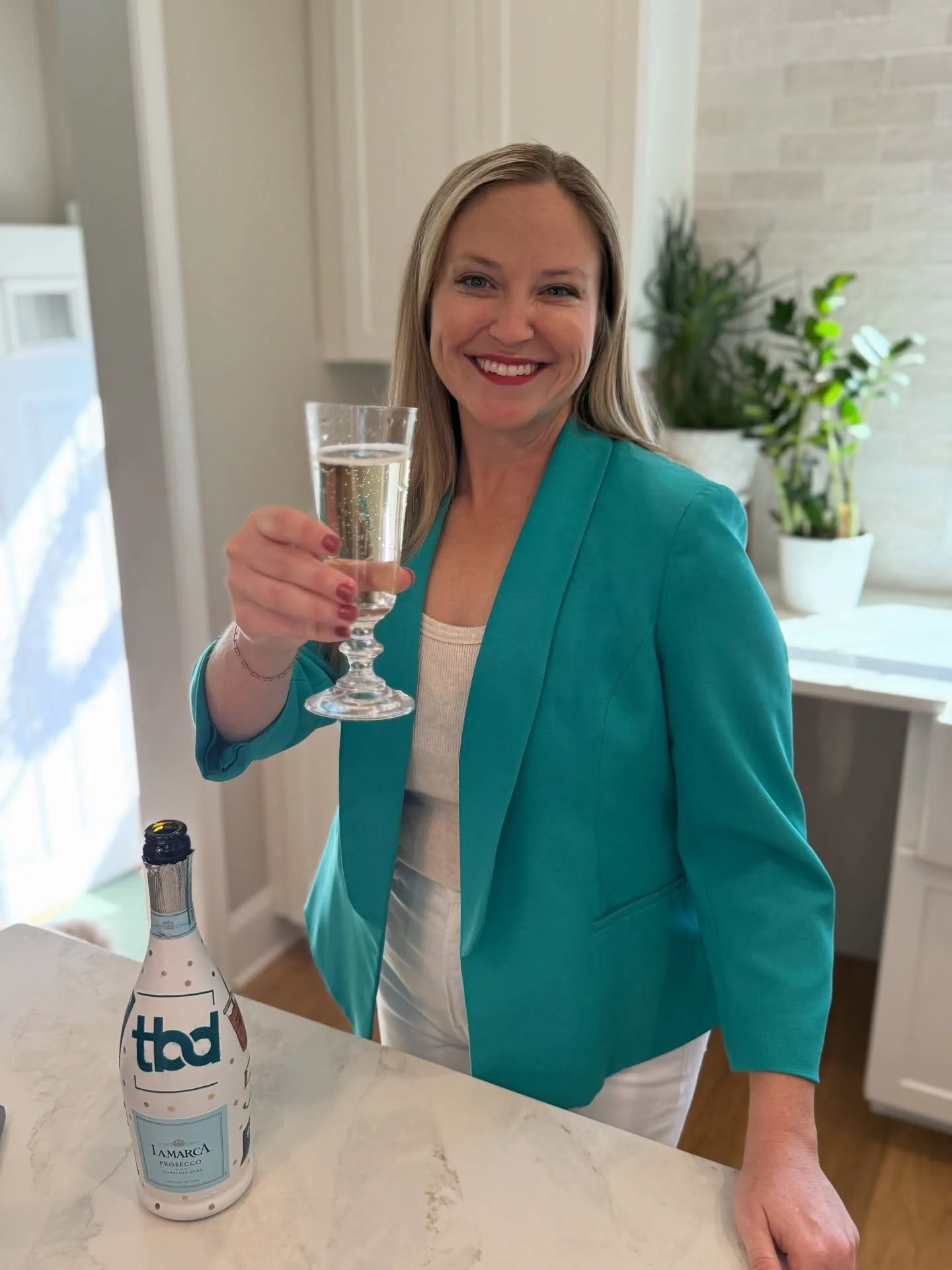 The Branding Den is FIVE! ✨🍾 What a journey these past five years have been. I&rsquo;m so grateful for every client, every referral, and every late-night design session that&rsquo;s gotten us here.

Here&rsquo;s to celebrating big wins, small wins, 