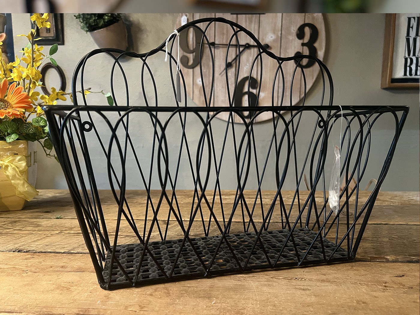 julyblackwirebasket.jpg