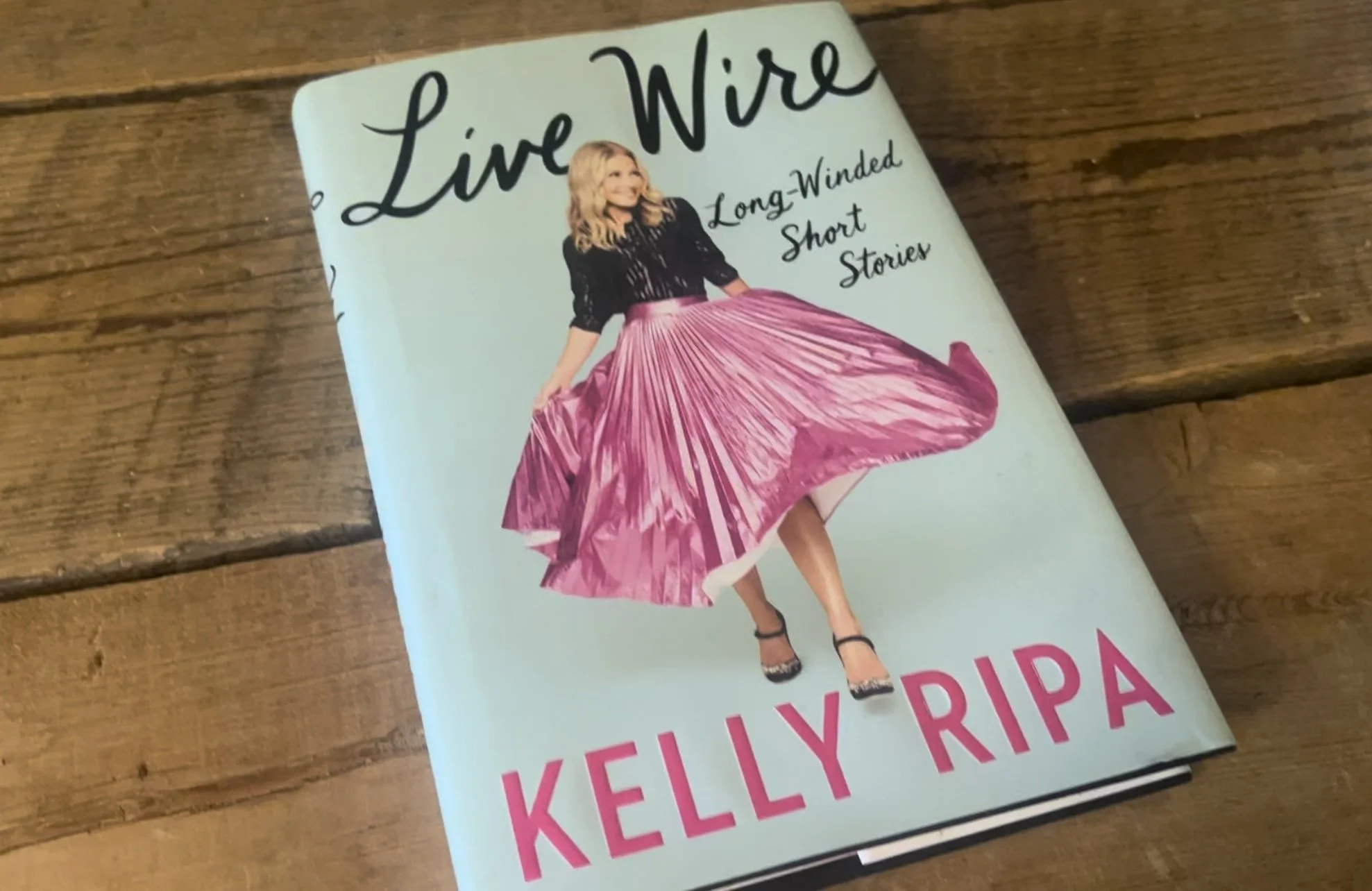 Kelly Ripa Book-LIVE WIRE