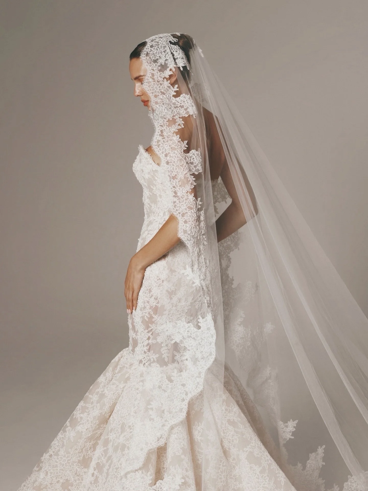 Your dream Nicole + Felicia dress is waiting. Book your appointment now! ✨

#california #bride #wedding #weddinginspiration #bridal