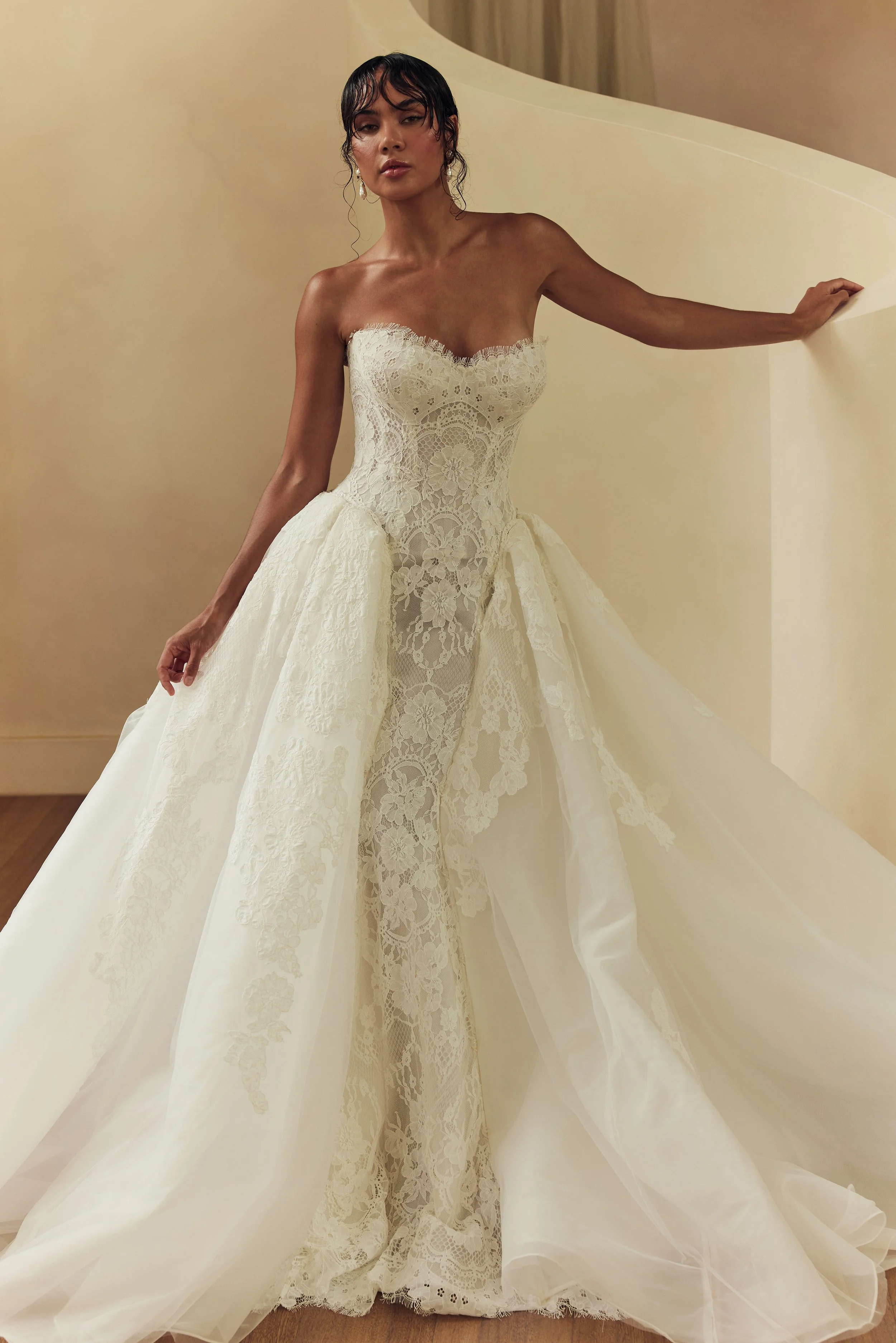 Primrose with overskirt