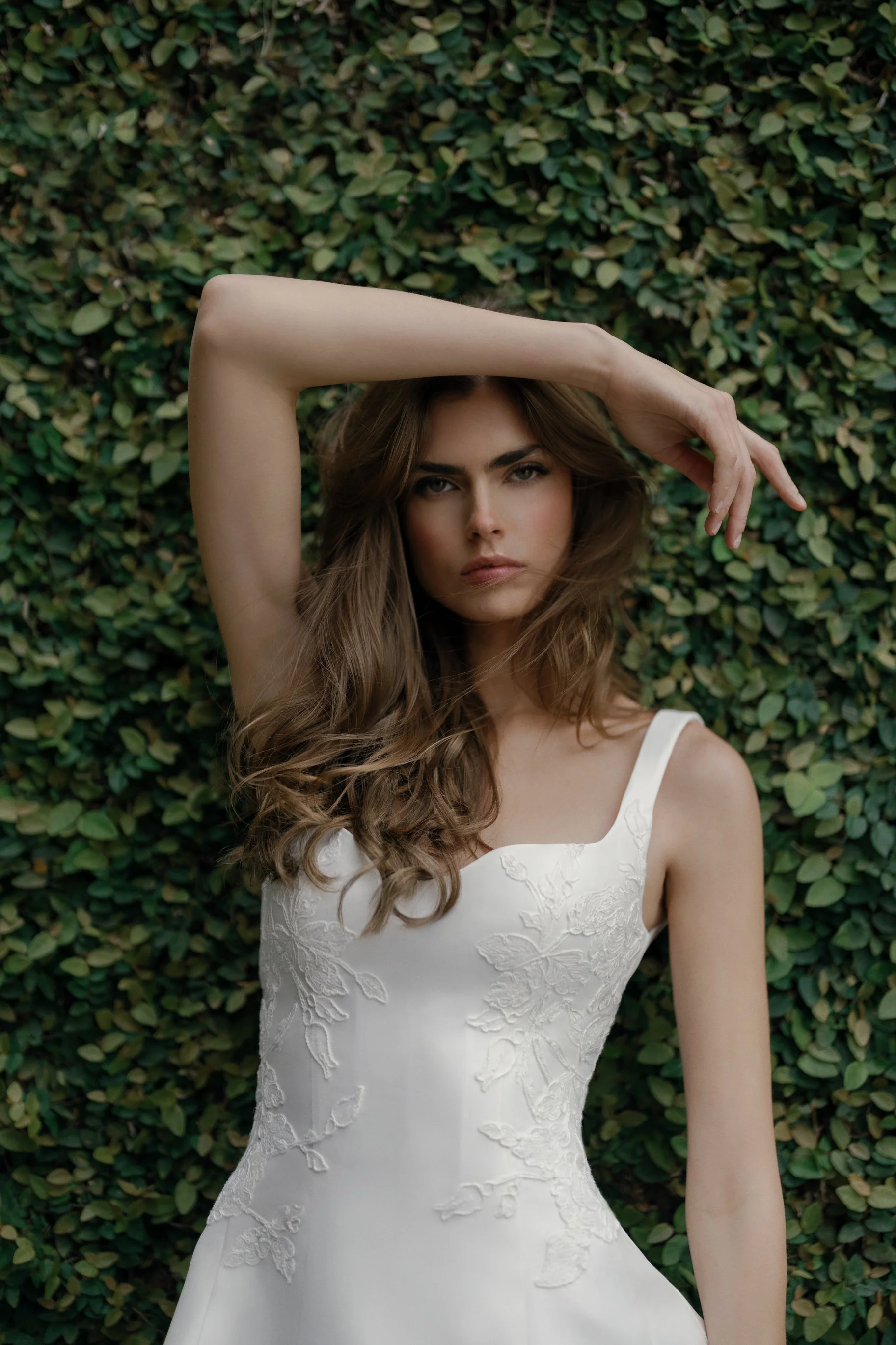 king-anne-barge-wedding-dress-7 (1).jpg