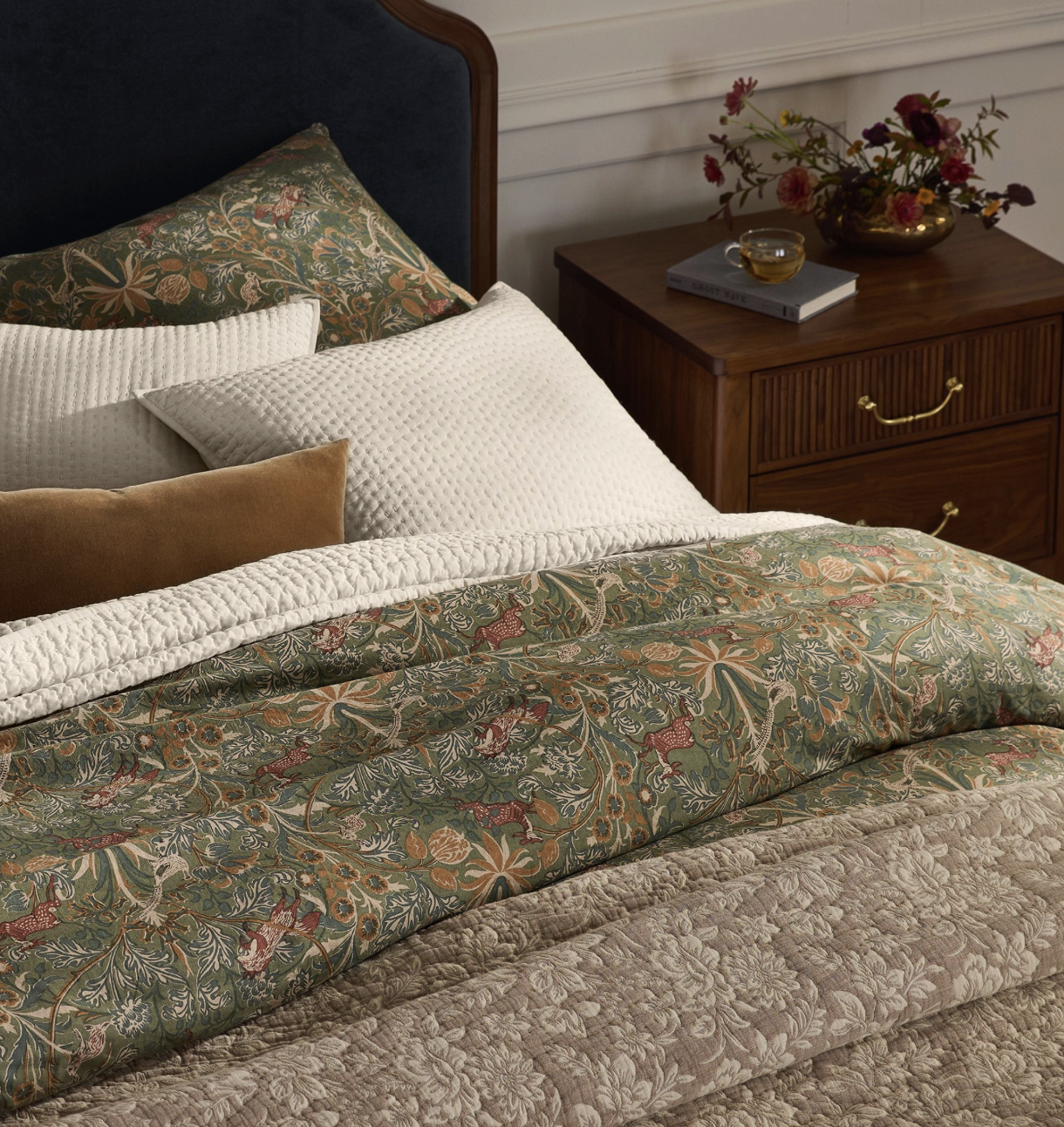 green academia bedroom decor - bed 3.png