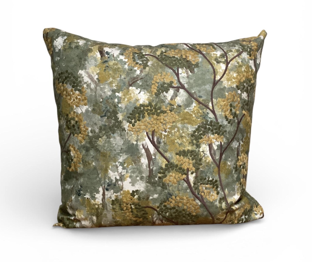 green academia bedroom decor - accent 6.png