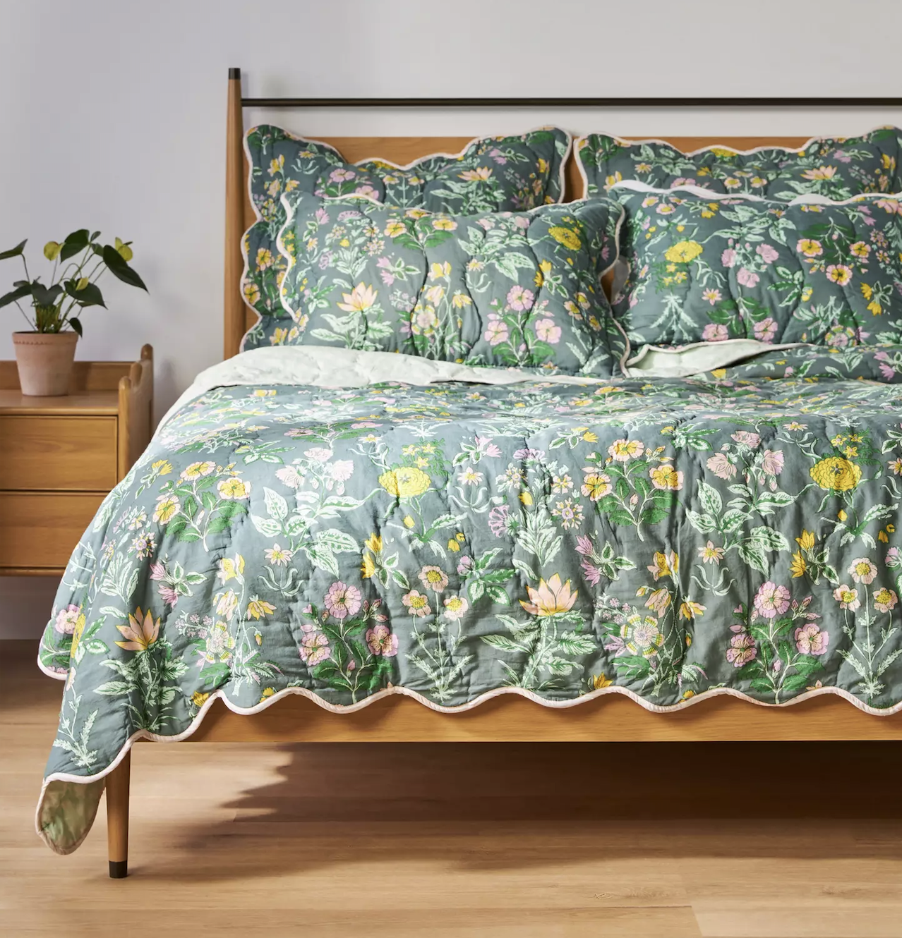 studio ghibli aesthetic decor - bed 6.png