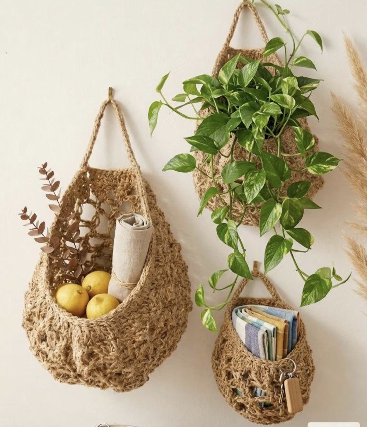 hobbitcore decor kitchen 19b.png