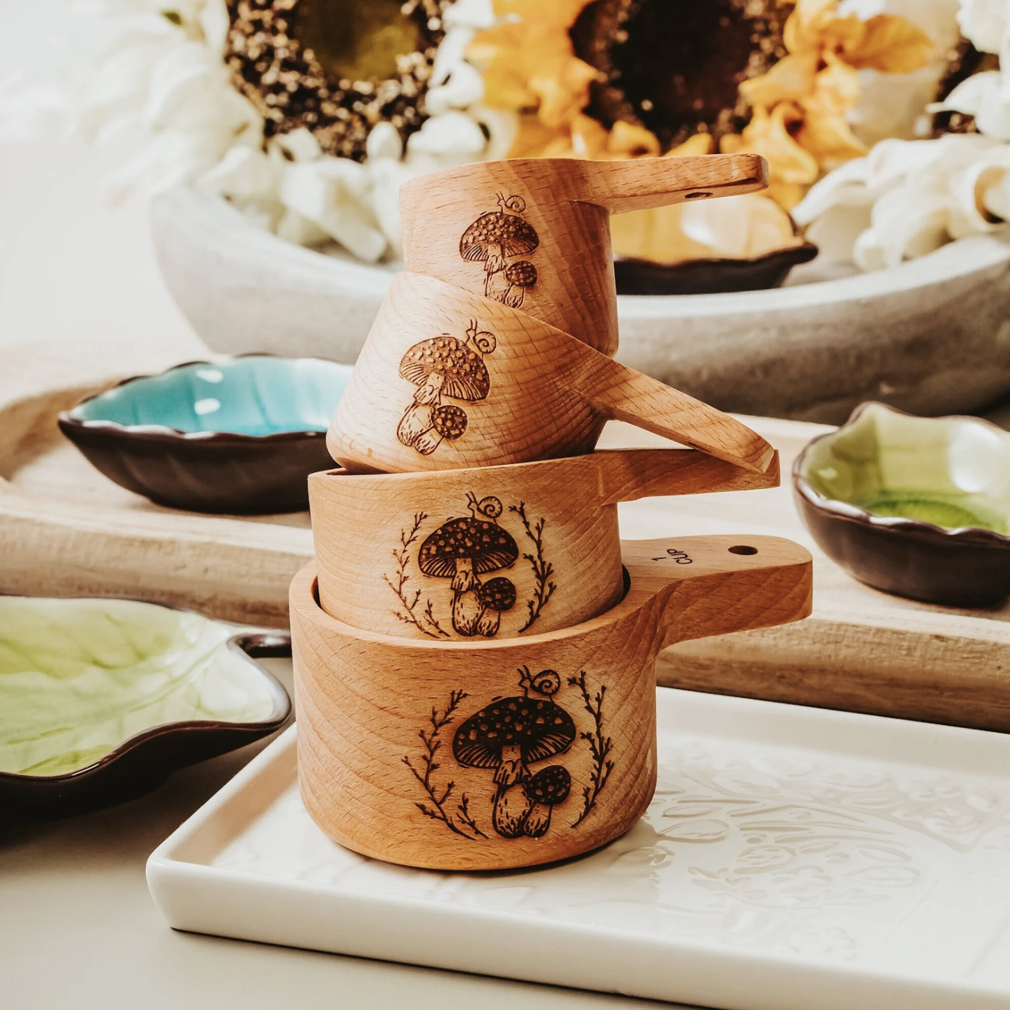 hobbitcore decor kitchen 29.png