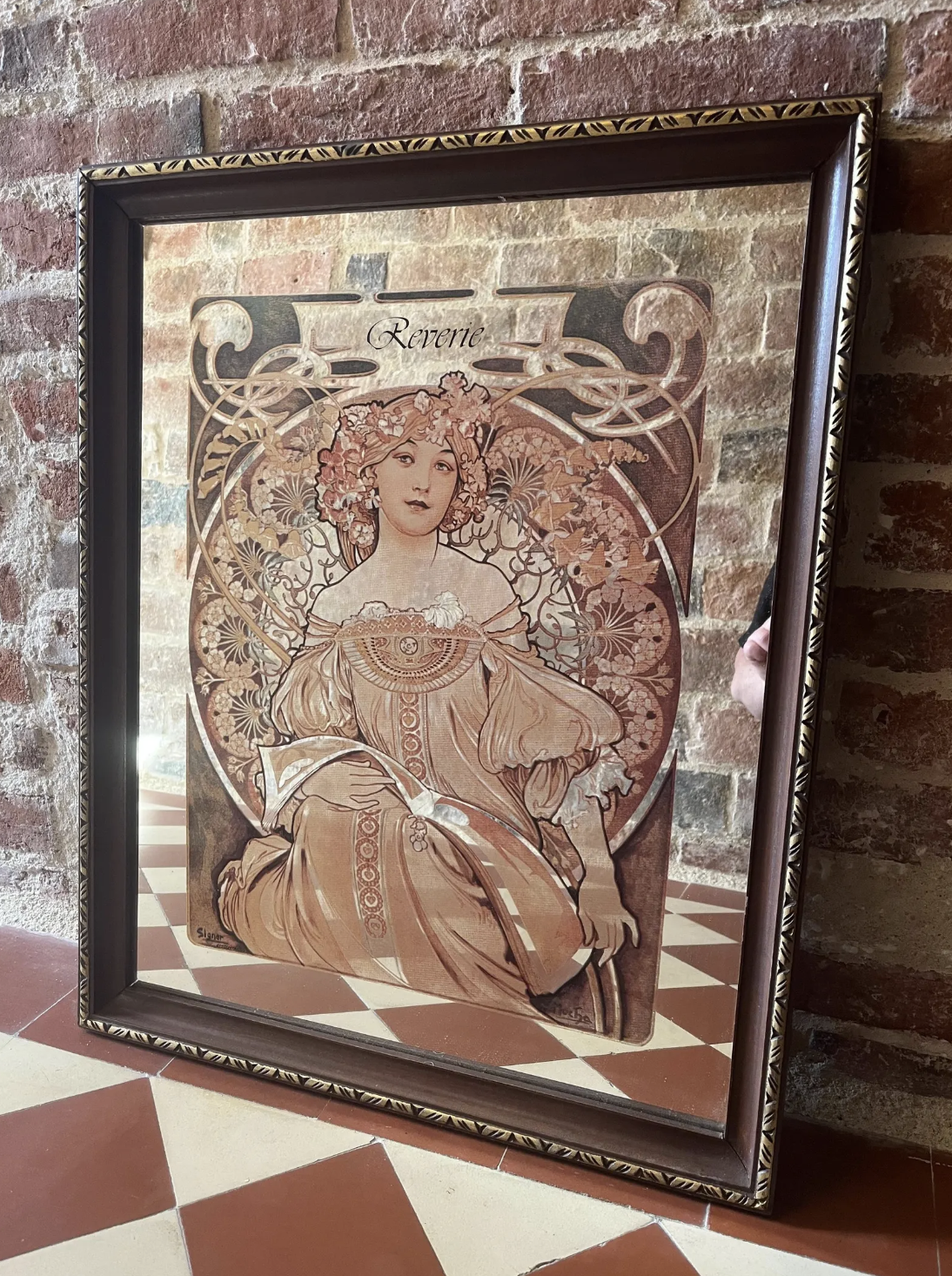 art nouveau interior design - wall 6.png
