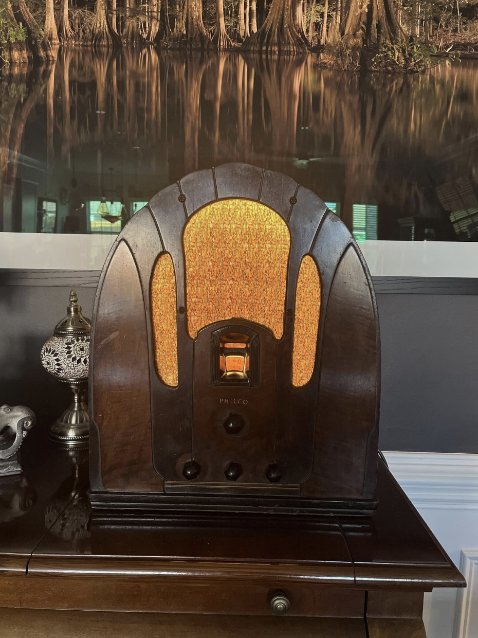art deco interior design - lighting 1.png