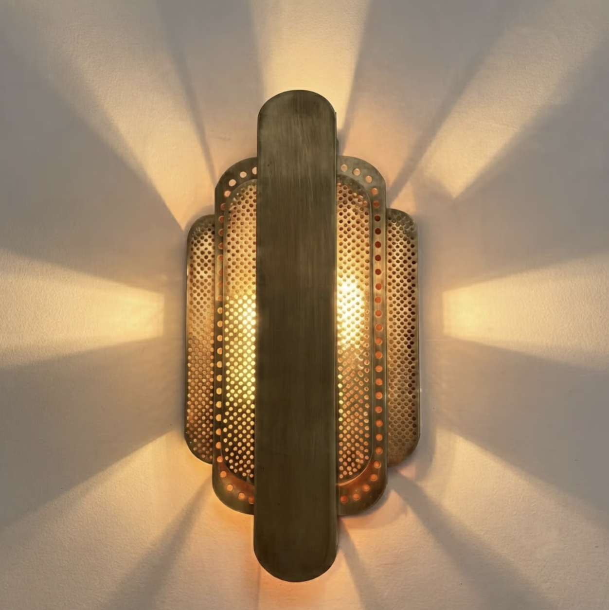 art deco interior design - lighting 3.png