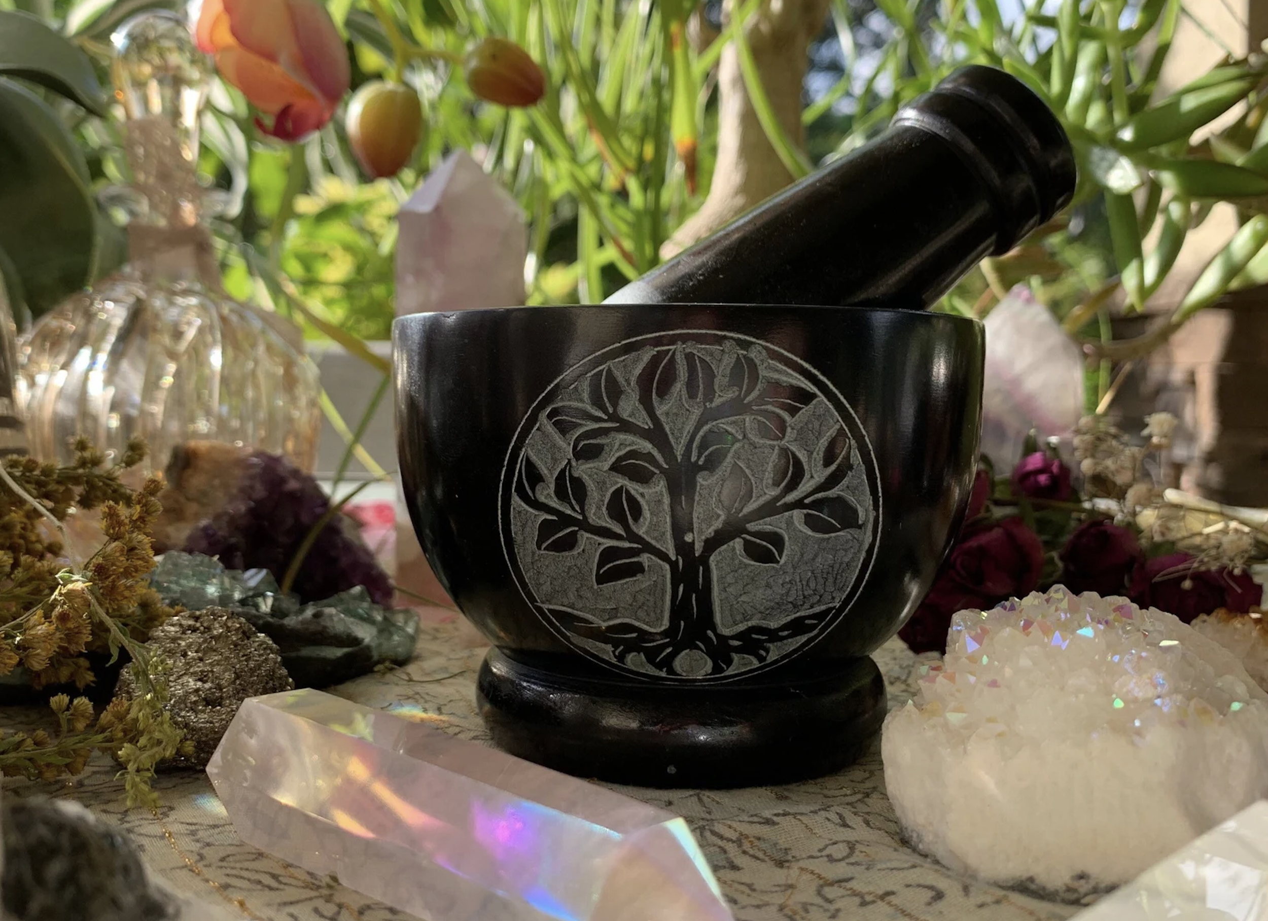 witchy kitchen apothecary - mortar and pestle 4.png