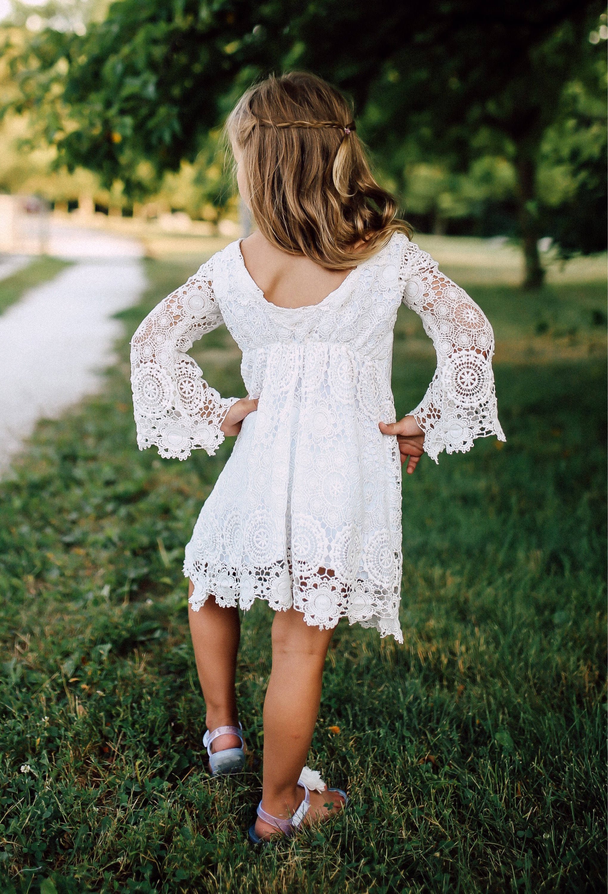 https://i.etsystatic.com/7982826/r/il/0d82b4/1313620531/il_fullxfull.1313620531_hrh7.jpg