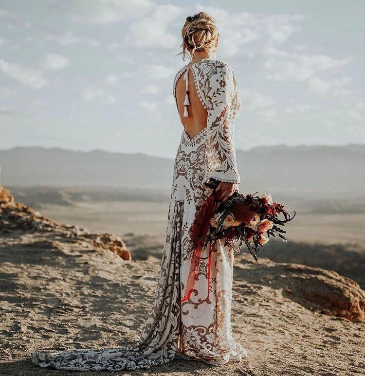 https://i.etsystatic.com/7982826/r/il/5a3398/2377565891/il_fullxfull.2377565891_c64w.jpg