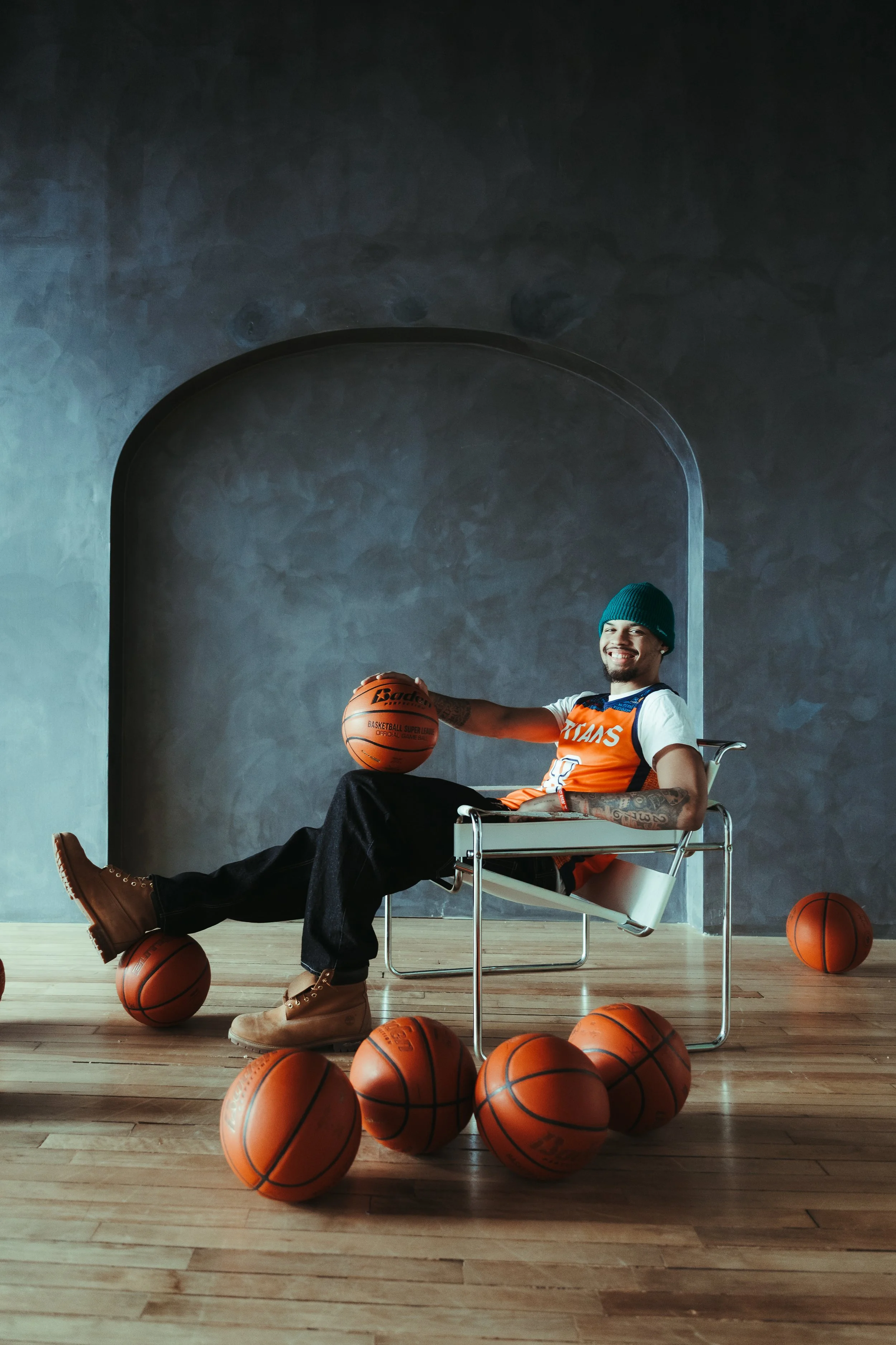 titans-orangejerseypromo-22.jpg