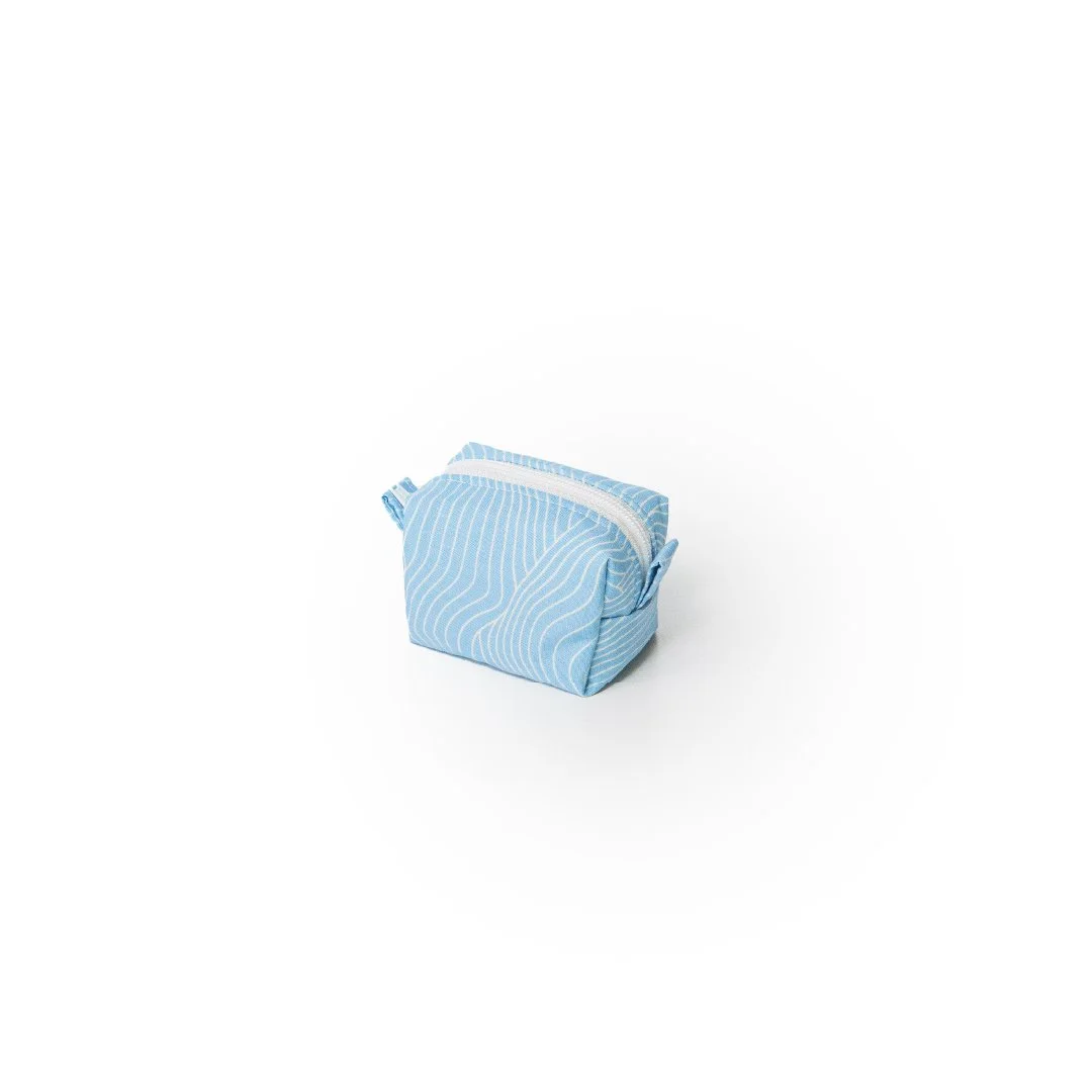 5 - Square- XS_Pouch_Wavy-Blue.jpg