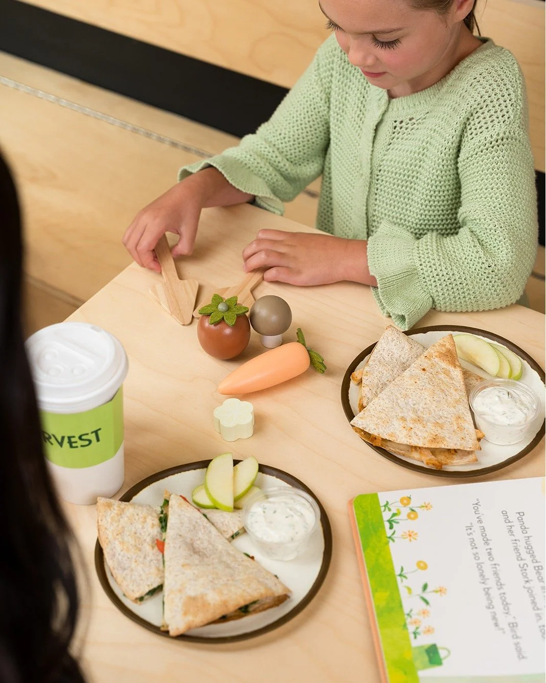 Parents, we see you! 👀

Keeping little ones happy and healthy is easy with our kid-friendly menu. Fresh, tasty, and made with care, because mealtime should be fun for everyone. 🥕🍎💚

Next time you&rsquo;re grabbing a bite, bring the whole crew!

H