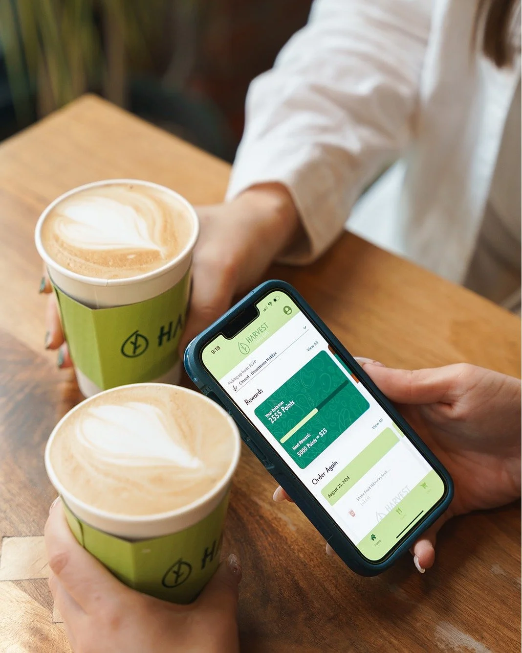Because good food should come with perks 💚

With the HARVEST Clean Eats app, ordering your favourites and earning rewards is simple, quick, and totally worth it. Tap, order, earn, repeat.

Download the app through the link in our bio and start colle