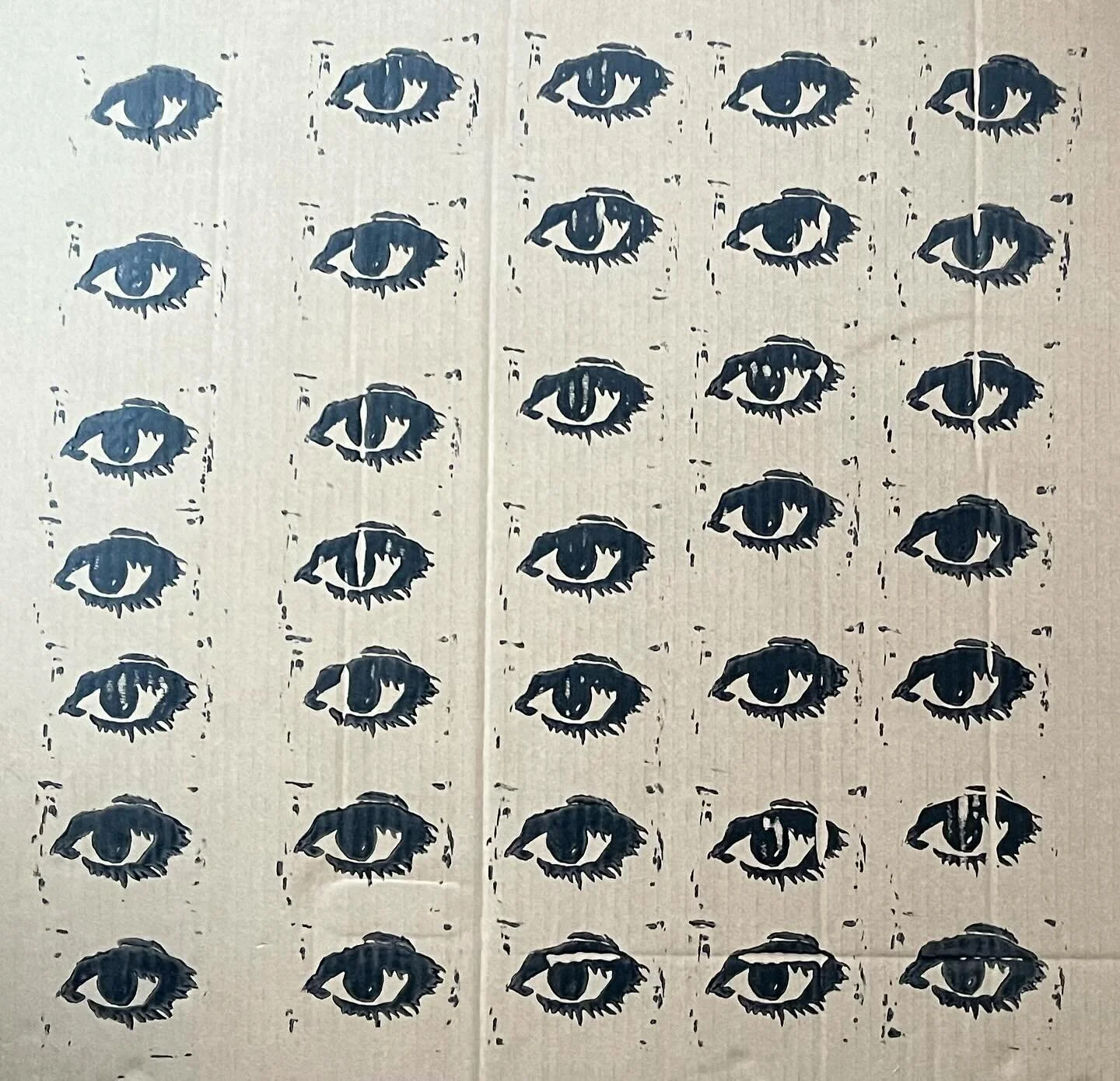 how many eyes are there?
&bull;
&bull;
&bull;
&bull;
&bull;
&bull;
&bull;
#carvedprints #linocut #linoleum #linoleo #cool #art #artist #artistsoninstagram #artgallery #collegestudent