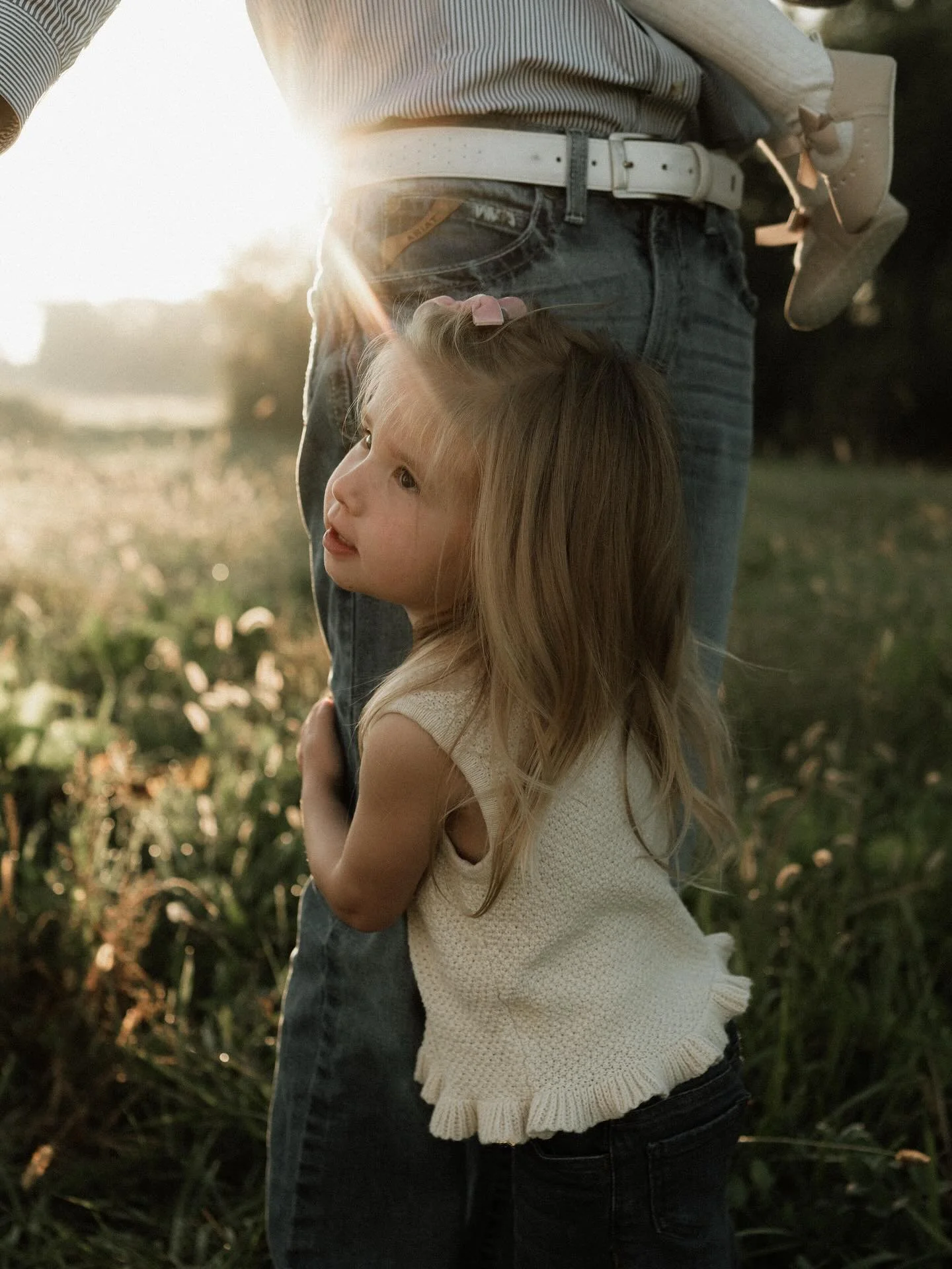 A fall morning with the Leetch fam 🤎