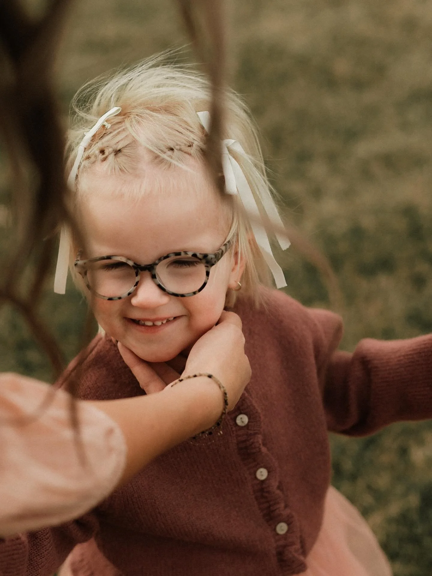 Join me for mommy and me // daddy and me minis this weekend - a few spots open 🤎