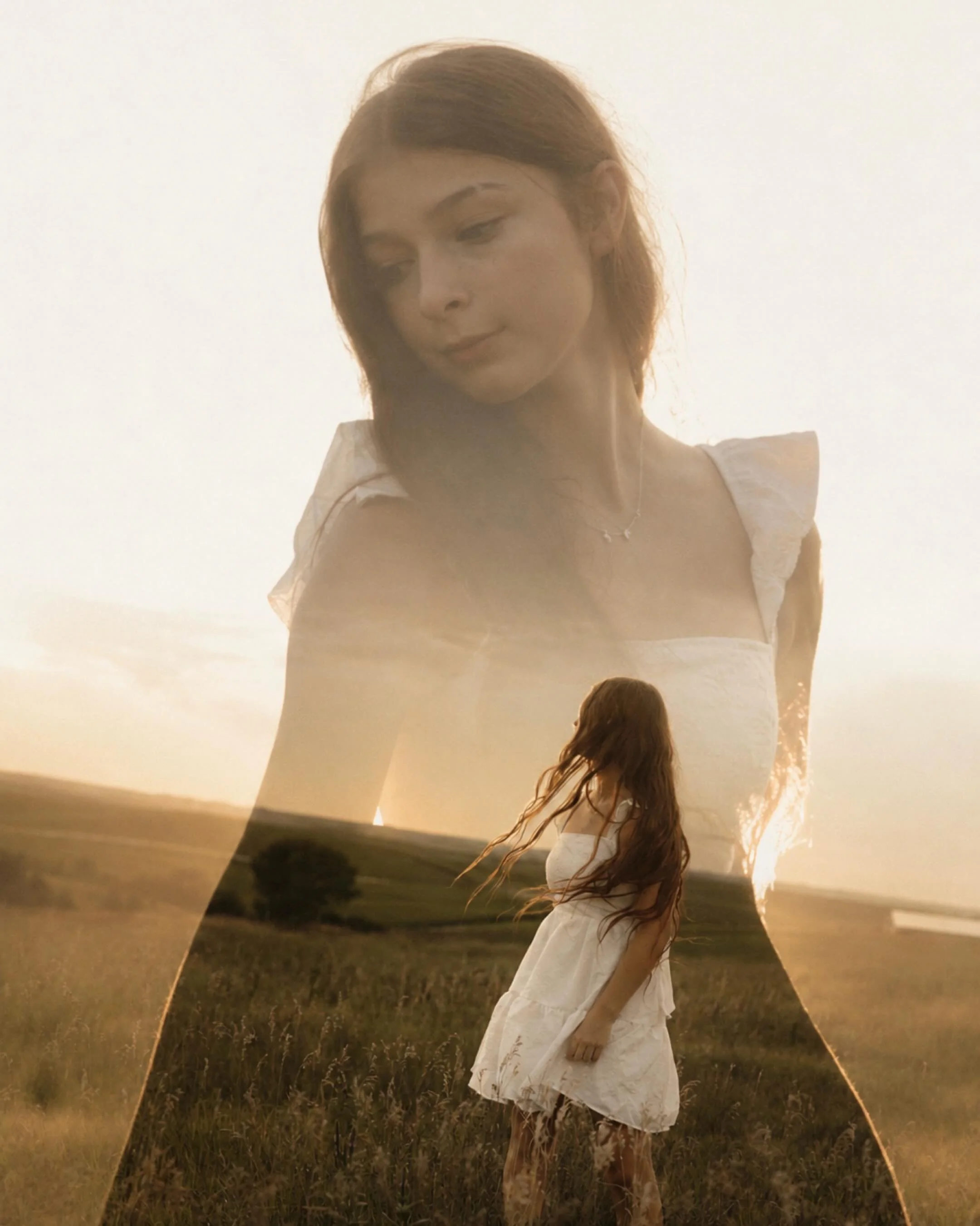 Senior sessions are basically just an excuse to run through fields, twirl in pretty dresses, chase the light, and make a little magic. 

No stiff poses. No pressure. Just you, exactly as you are in this season ..because senior year feels like the end