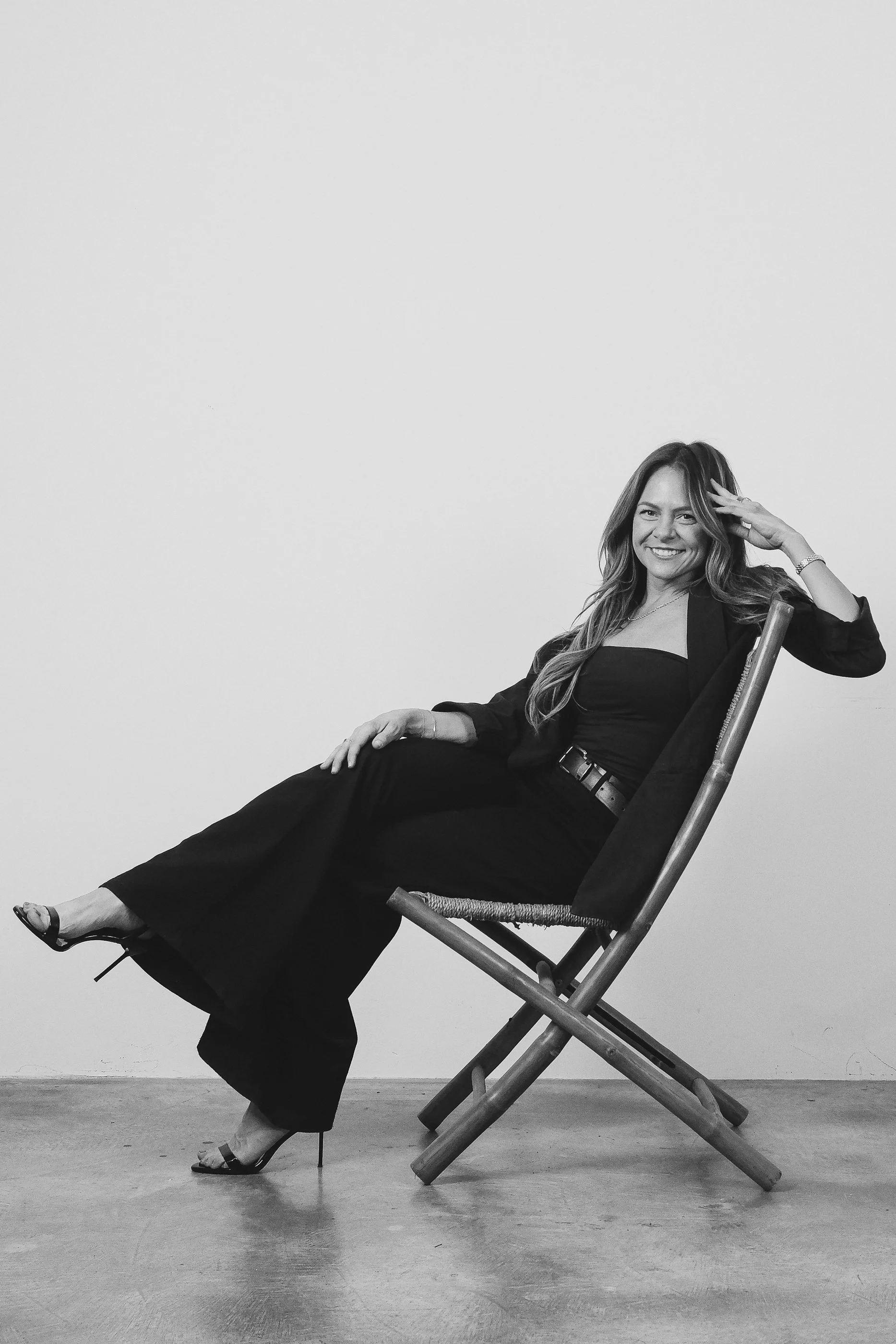 CEO and founder of Essence Creative Agency, Bailey Toksoz, an award winning photographer and creative director, who specializes in helping brands discover their brand identity and bring it to life through compelling and strategic brand visuals.