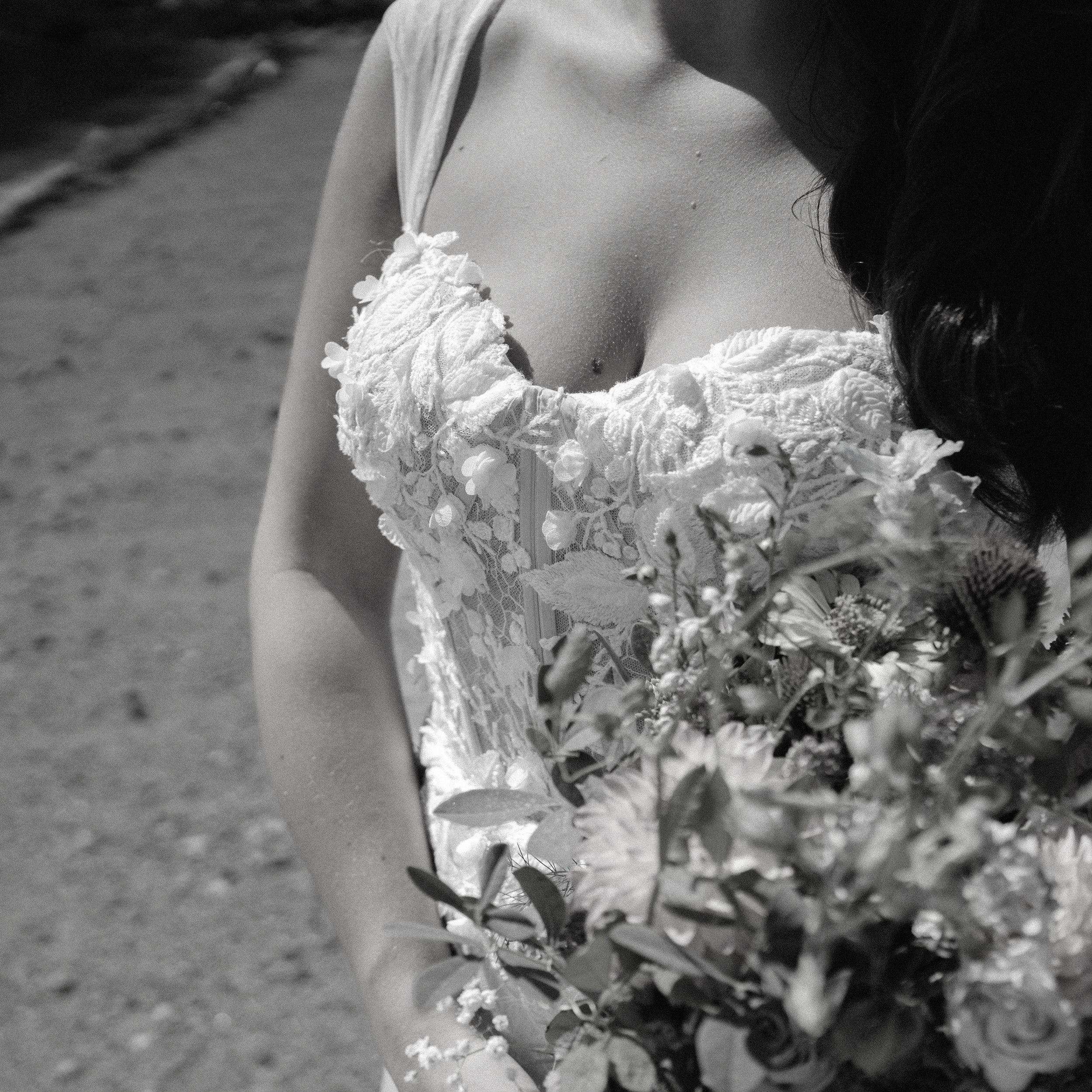 Carly and Sam Wedding-128BWFAV.jpg