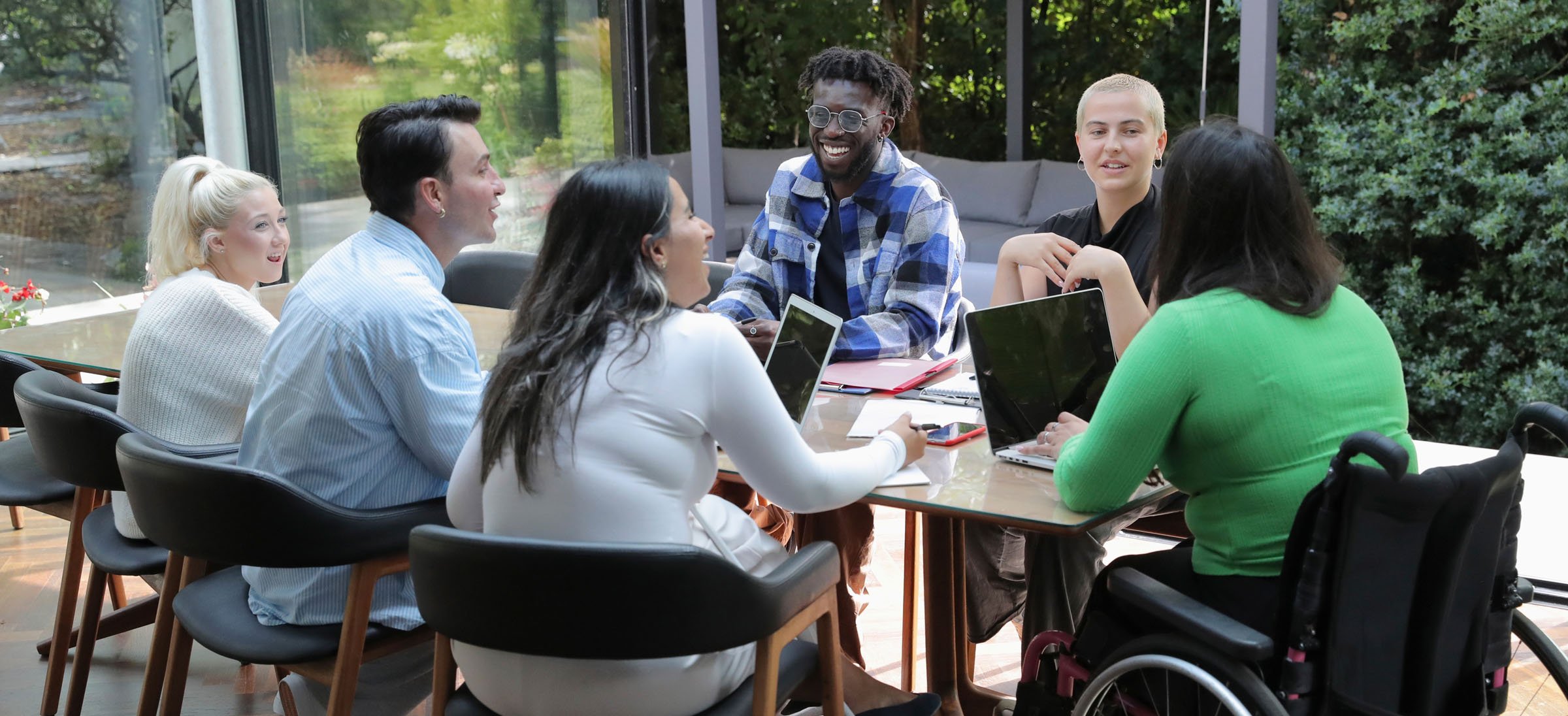 Professional conference room venue for corporate focus groups
