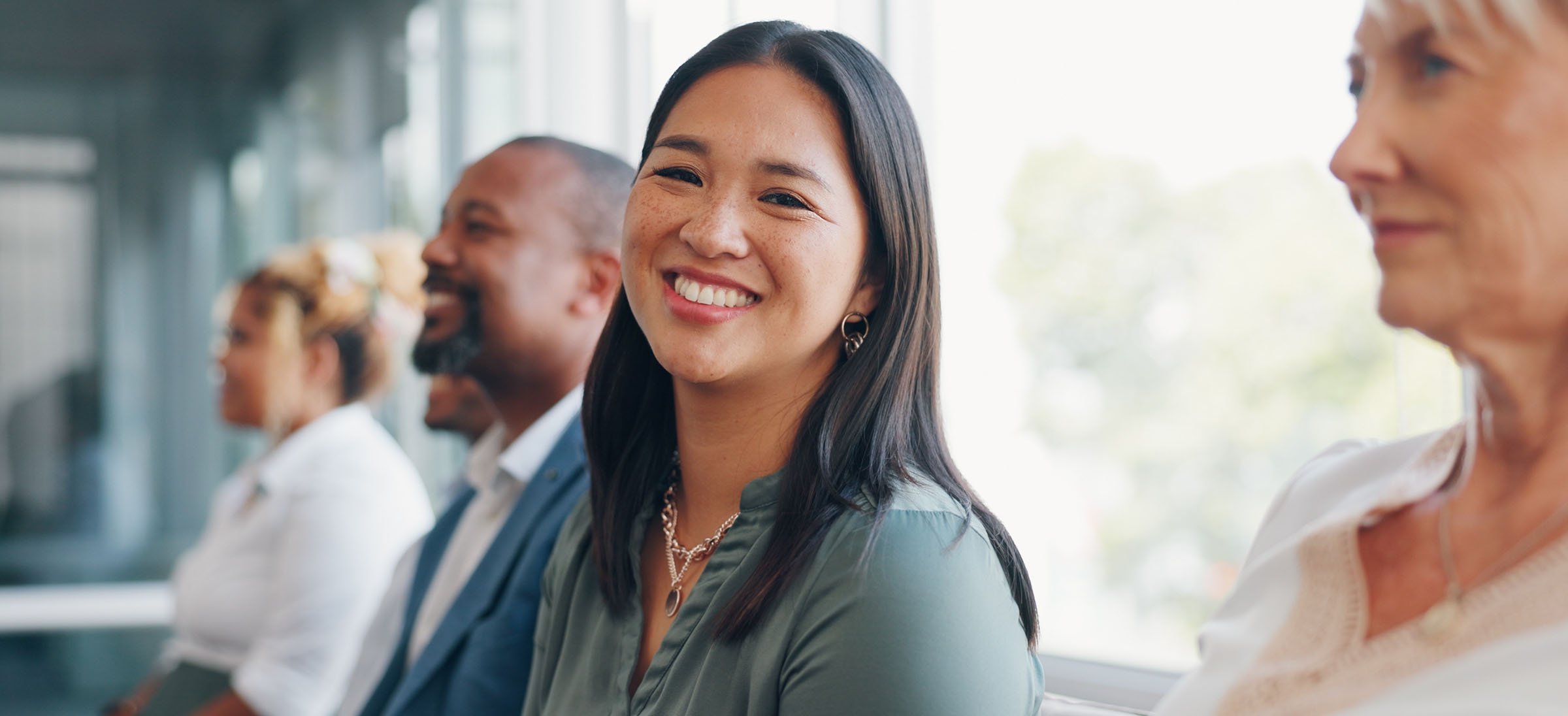 Research manager coordinating logistics for international focus groups