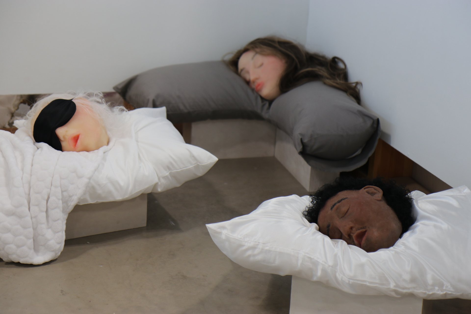 SLEEPERS_5_Poppy Cauchi_Silicone,synthetic hair and pillow.jpeg.JPG