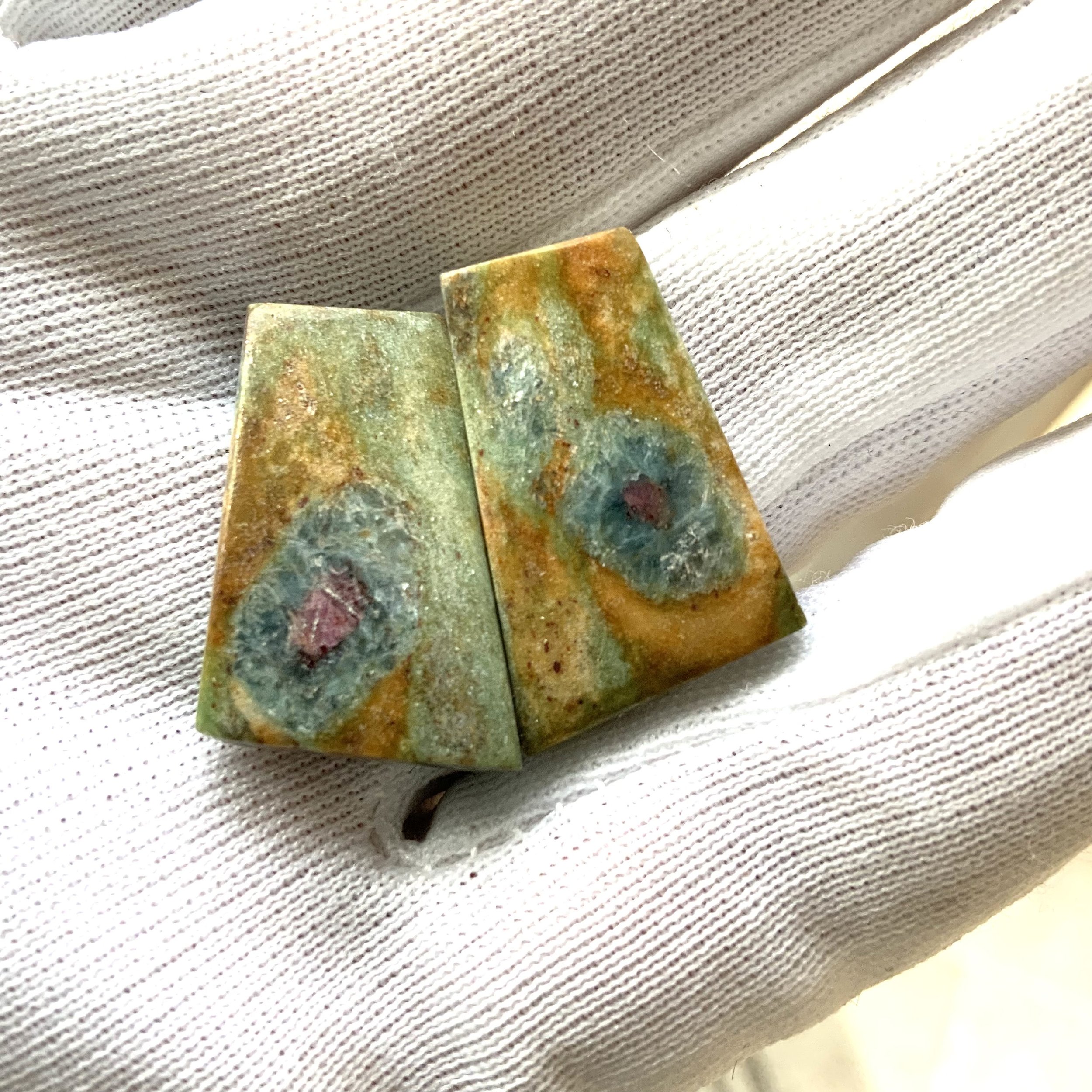 https://i.etsystatic.com/18428199/r/il/99e0fc/3576094045/il_fullxfull.3576094045_aoef.jpg