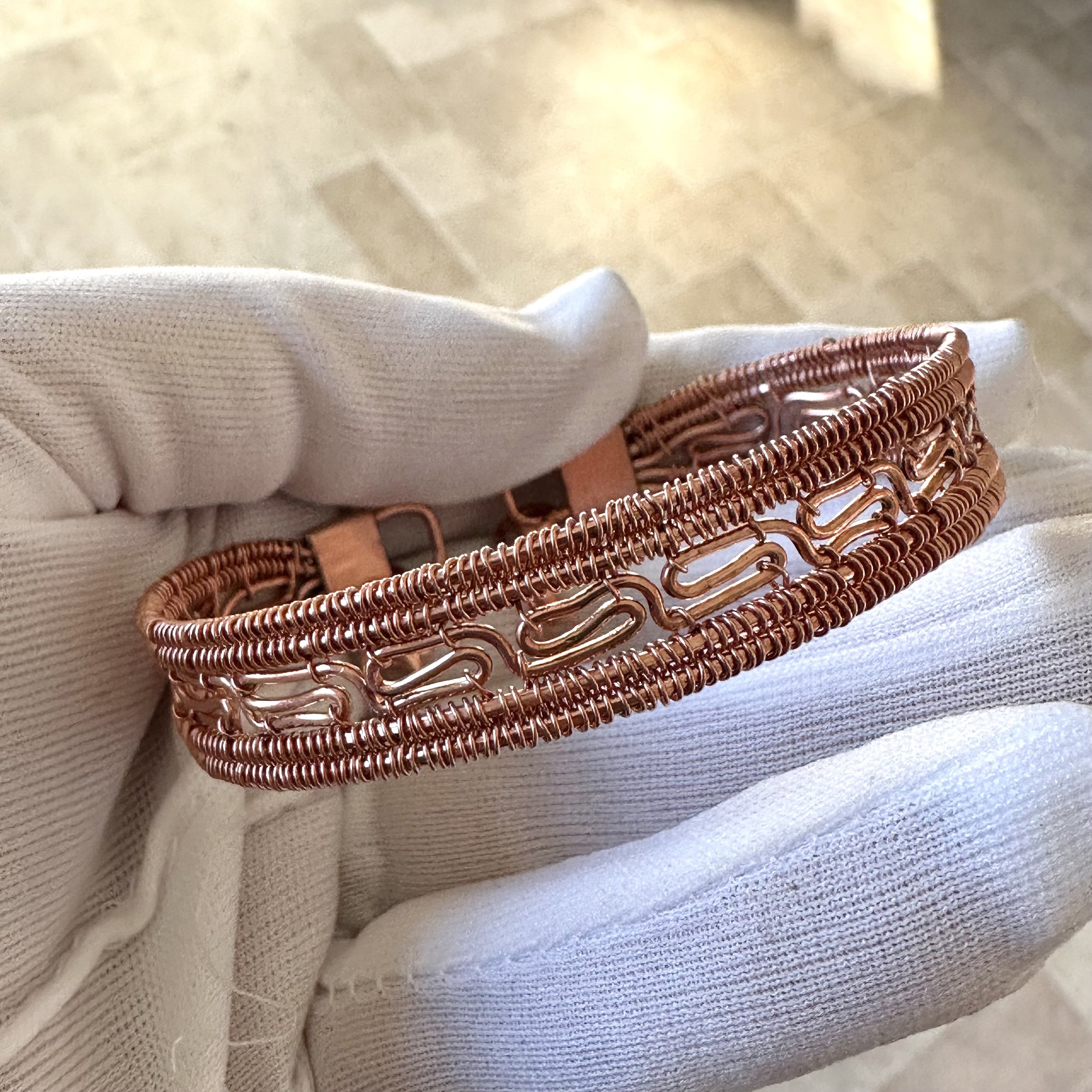 https://i.etsystatic.com/18428199/r/il/97d5fb/5568296363/il_fullxfull.5568296363_a190.jpg