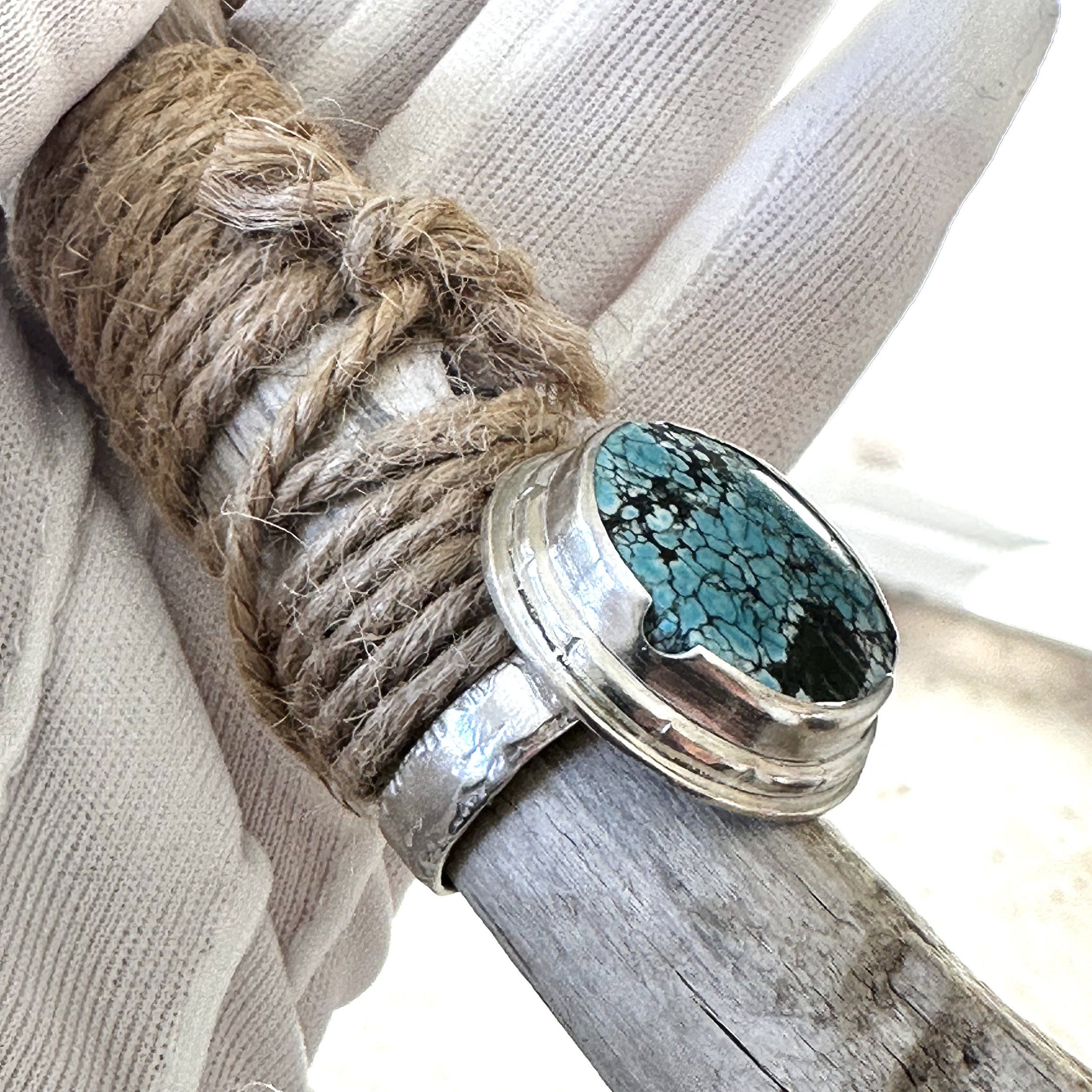 https://i.etsystatic.com/18428199/r/il/ffeb60/5562263255/il_fullxfull.5562263255_dtdr.jpg