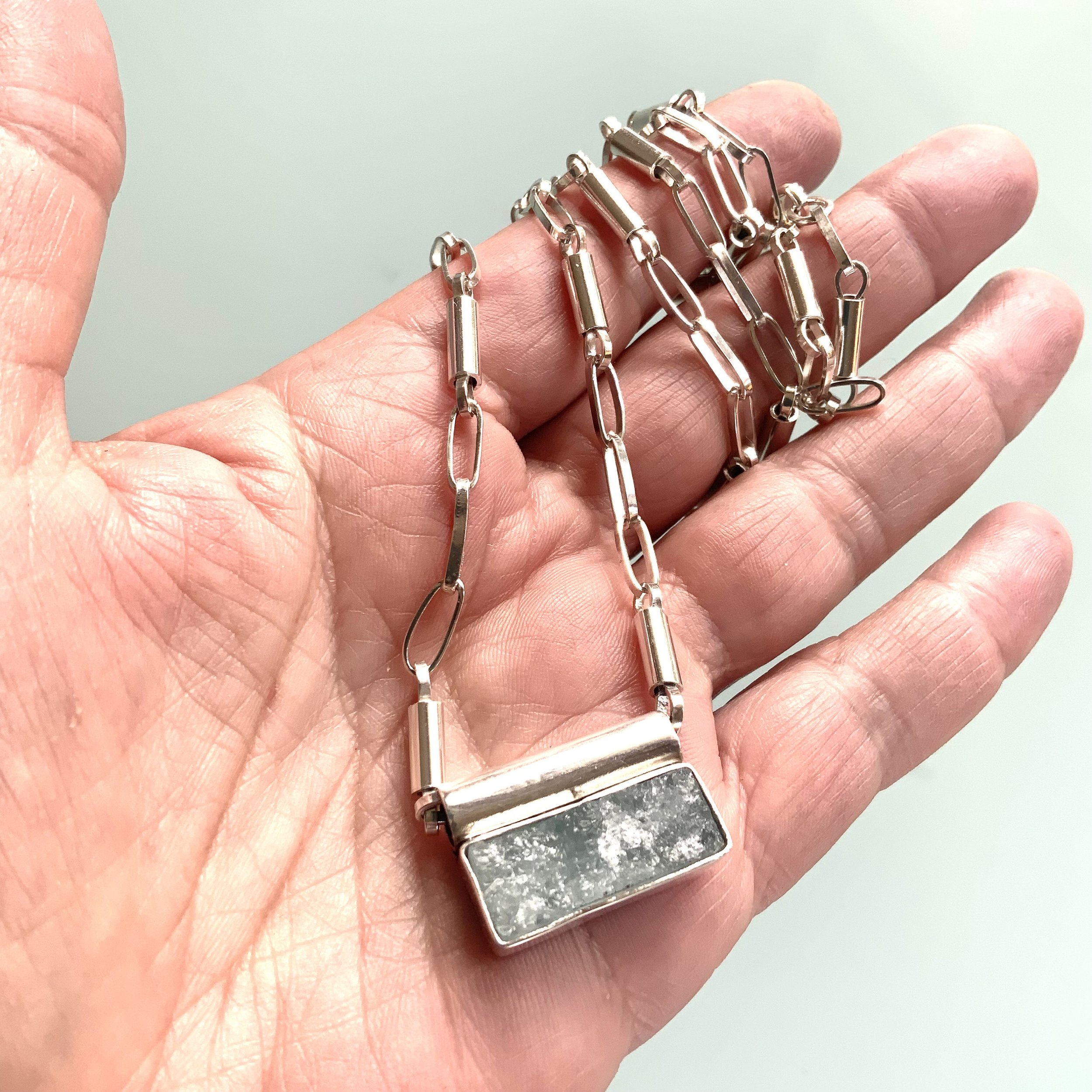 https://i.etsystatic.com/18428199/r/il/904732/5015537727/il_fullxfull.5015537727_j4eo.jpg