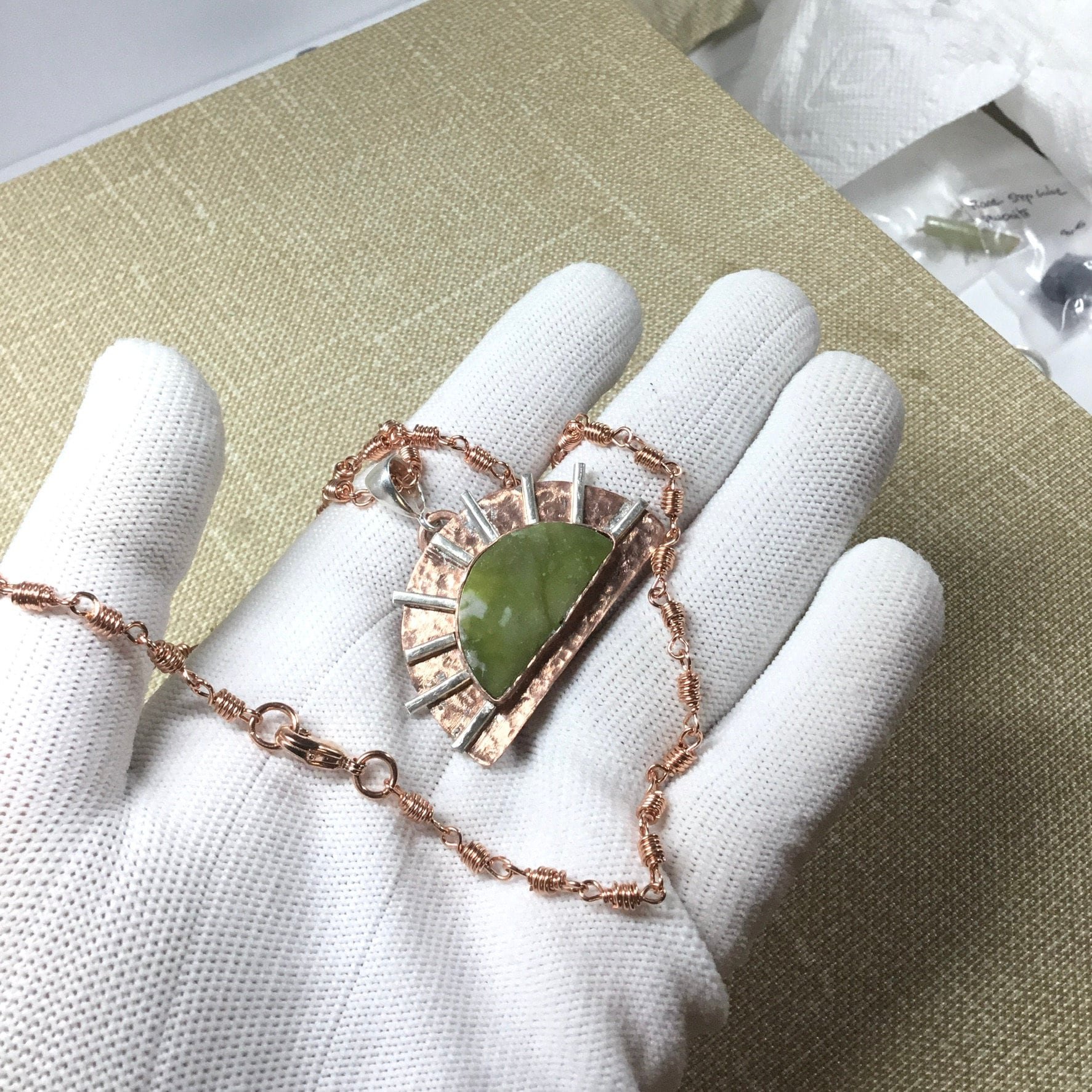 https://i.etsystatic.com/18428199/r/il/ed5aec/2415252183/il_fullxfull.2415252183_bjin.jpg