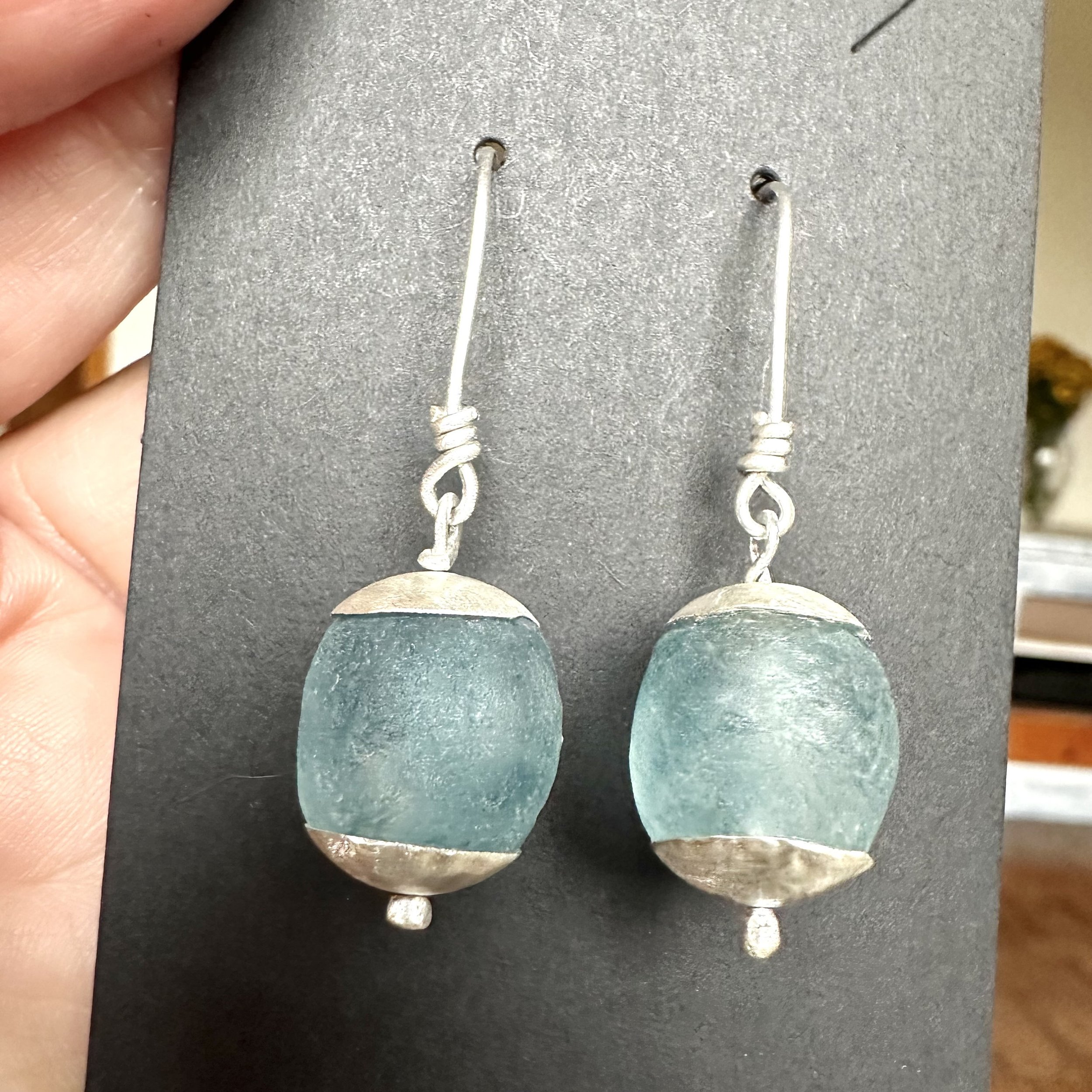 https://i.etsystatic.com/18428199/r/il/0c2109/5474017617/il_fullxfull.5474017617_hp3y.jpg