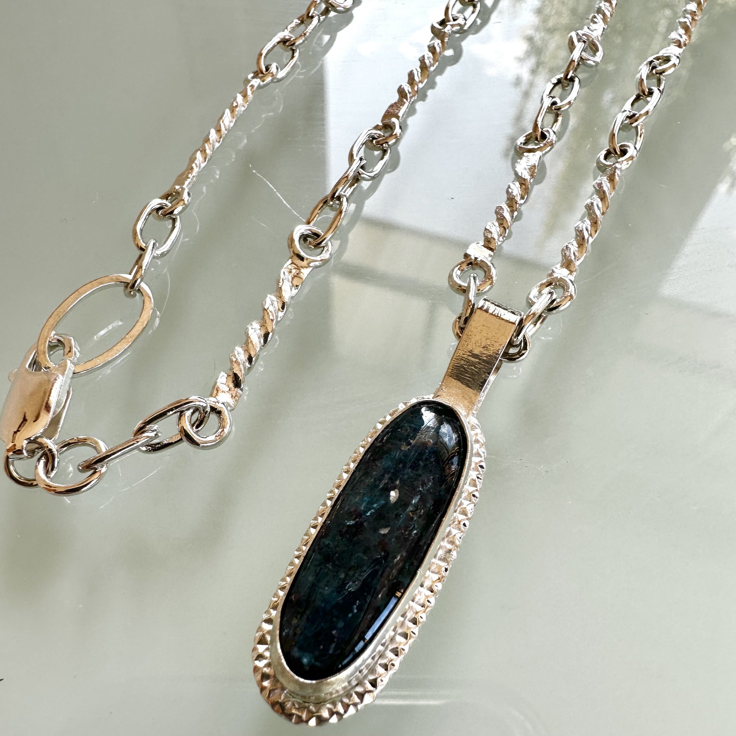 https://i.etsystatic.com/18428199/r/il/f72e8a/5400599124/il_fullxfull.5400599124_m75w.jpg