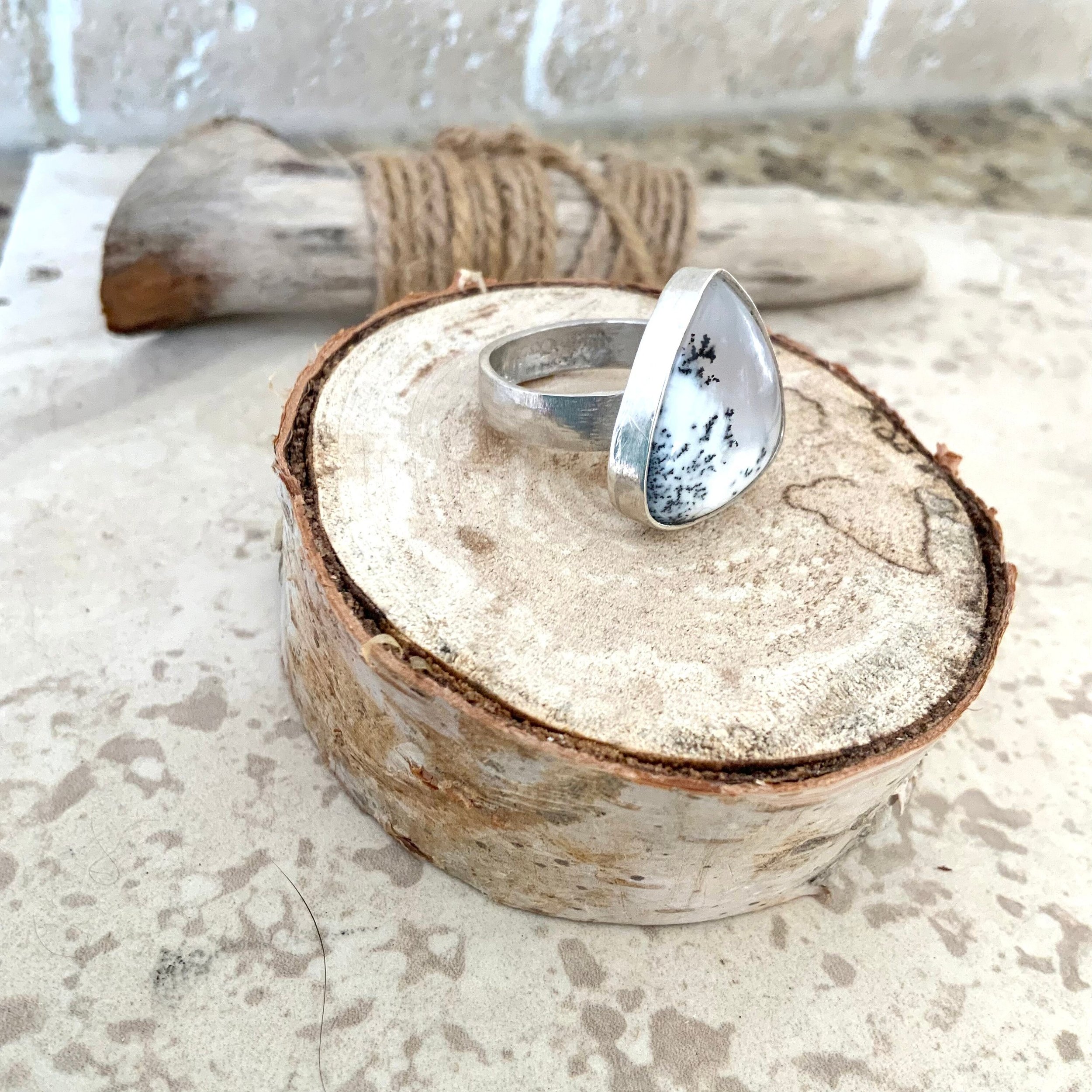 https://i.etsystatic.com/18428199/r/il/434d8c/4529108011/il_fullxfull.4529108011_cr1o.jpg