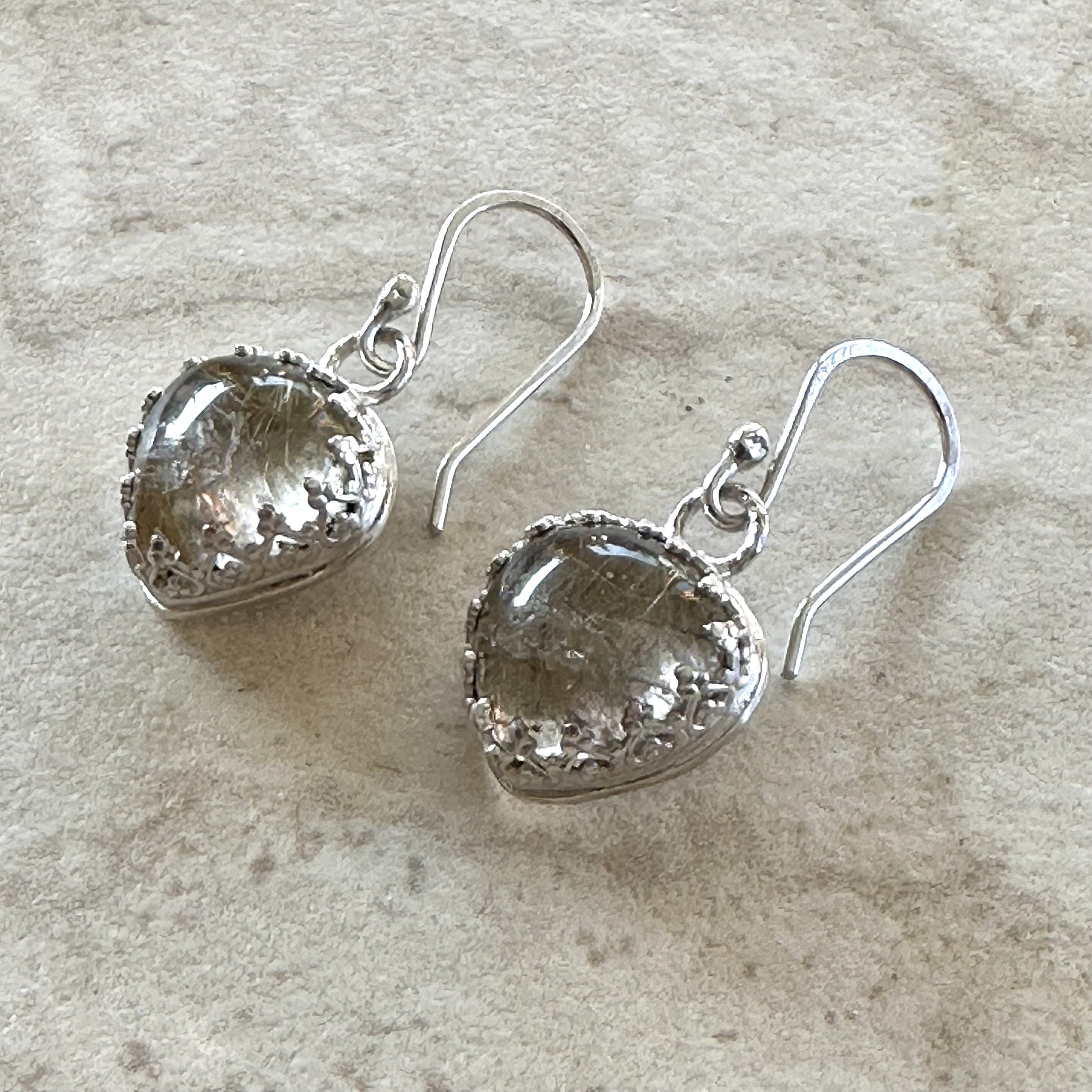 https://i.etsystatic.com/18428199/r/il/0c5b43/5323306838/il_fullxfull.5323306838_qa05.jpg