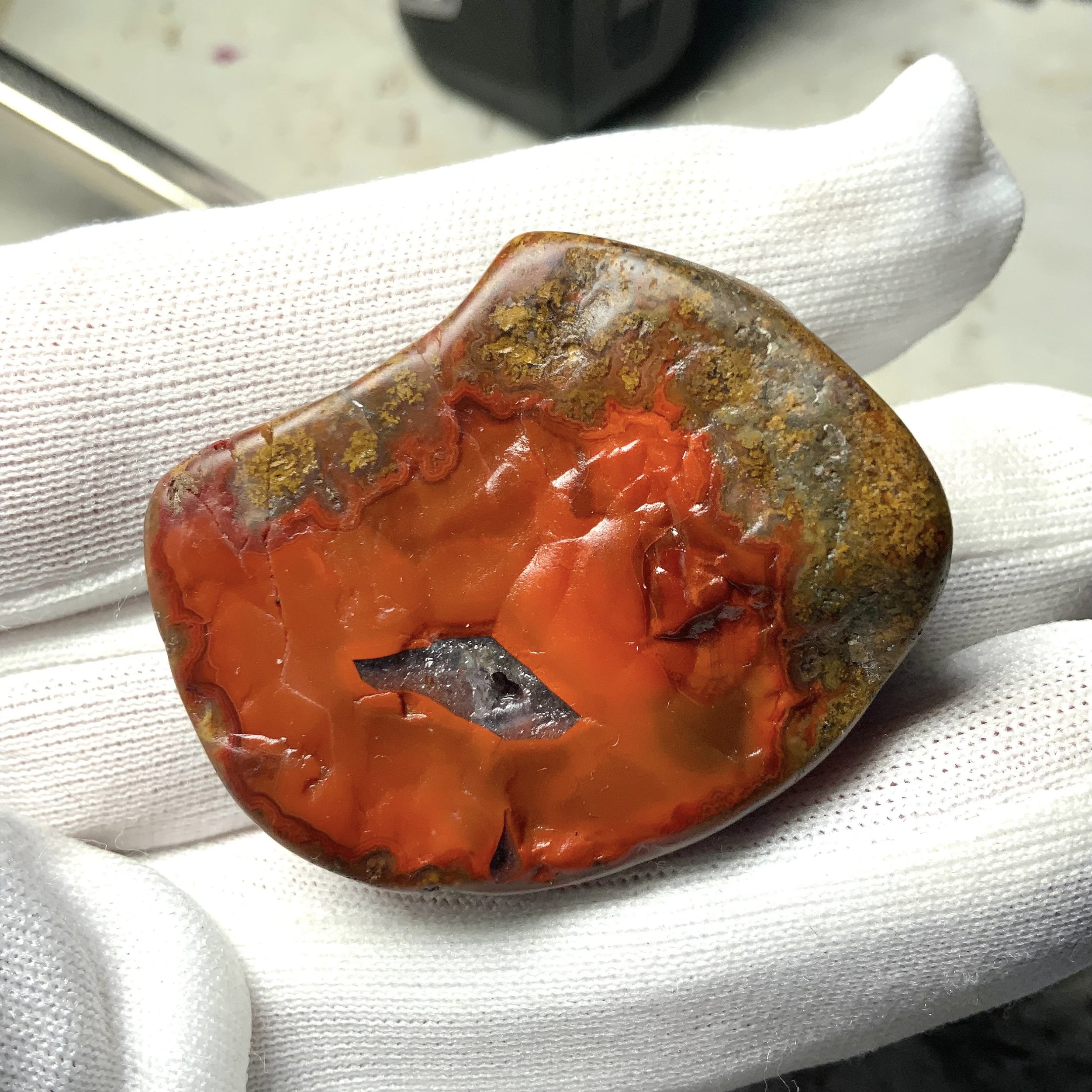 Vintage warring States Carnelian Agate. Stone of limitless creativity