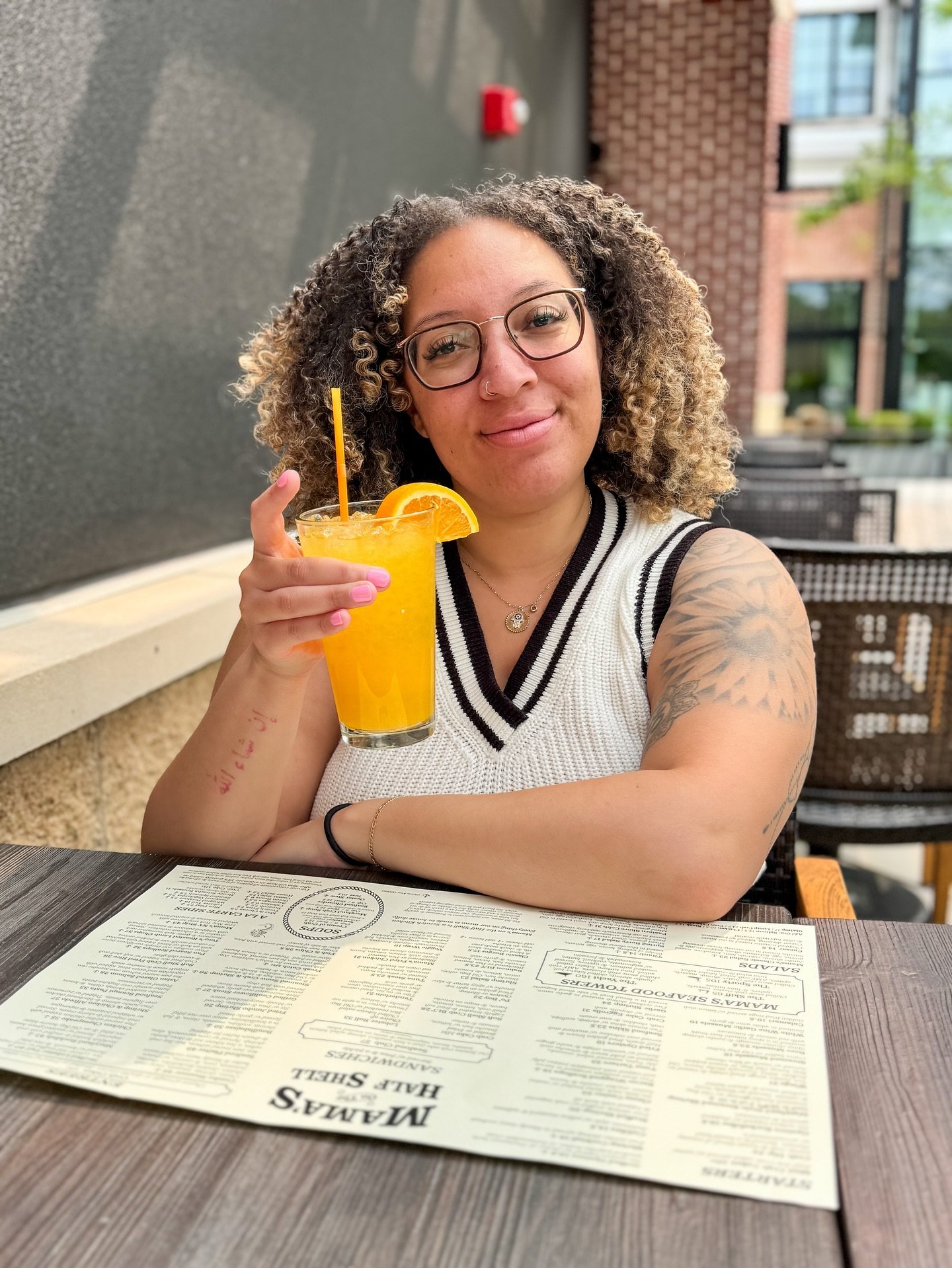 Fun fact: today the orange crush became the state drink of Maryland and my friend who took this photo ( @laurenmstella ) used to work at the restaurant that created the drink