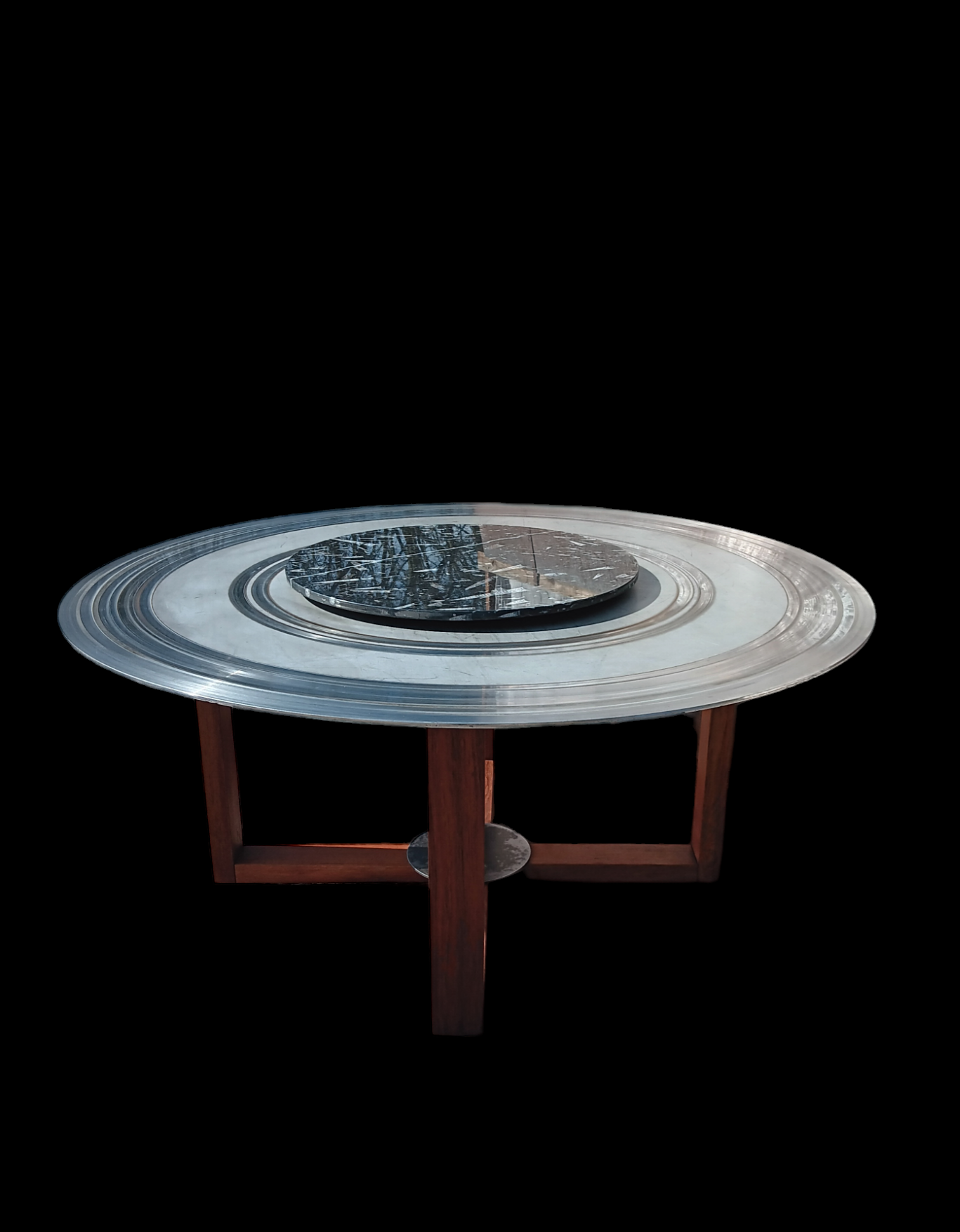 Saturn Dining Table_.png