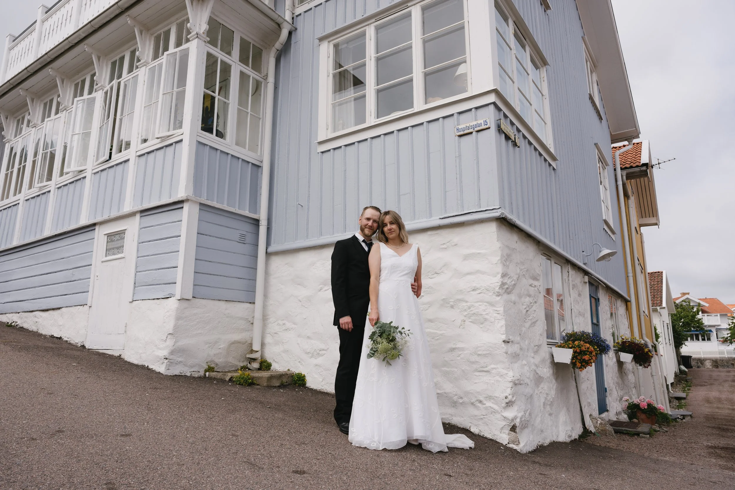 Ett intimt bröllop i Marstrand – vigsel och porträtt bland Göteborgs skärgård 