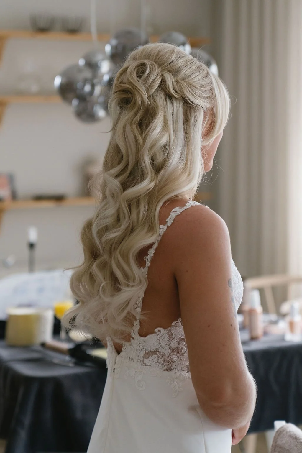 North Carolina wedding photographer, wedding updo, getting ready pictures