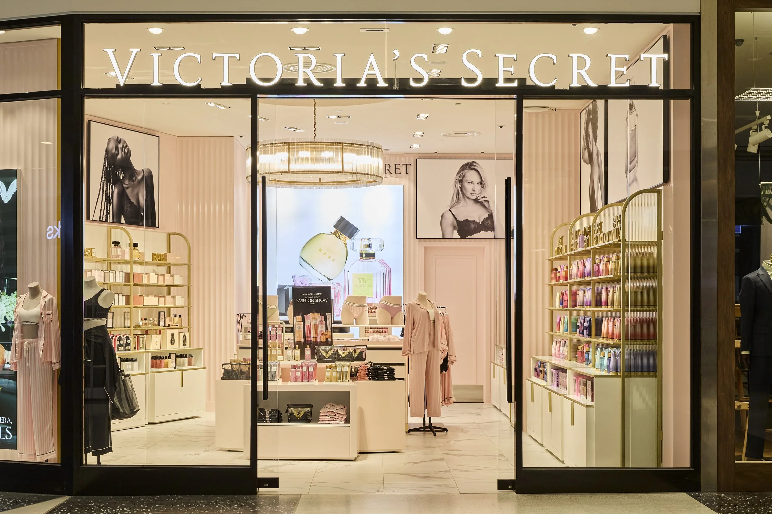 Victoria Secret Southland 003.jpg